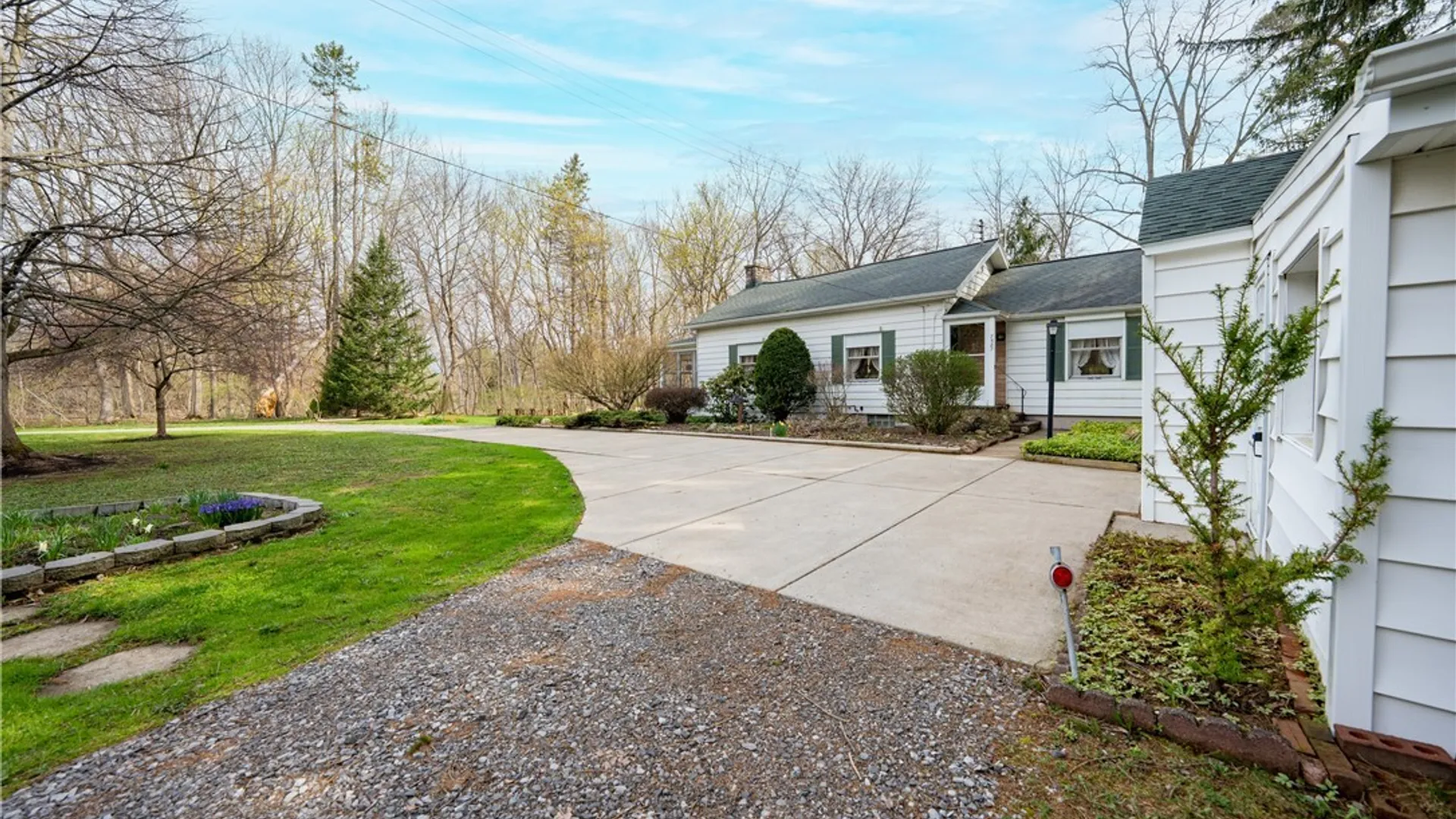 Property at 7587 Back Creek Road, Boston, NY 14075 2