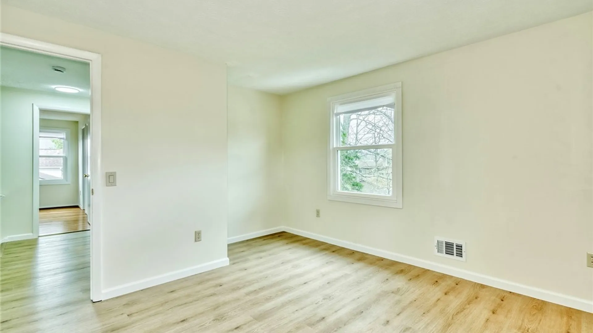Property at 136 Chimney Hill Road, Greece, NY 14612 28