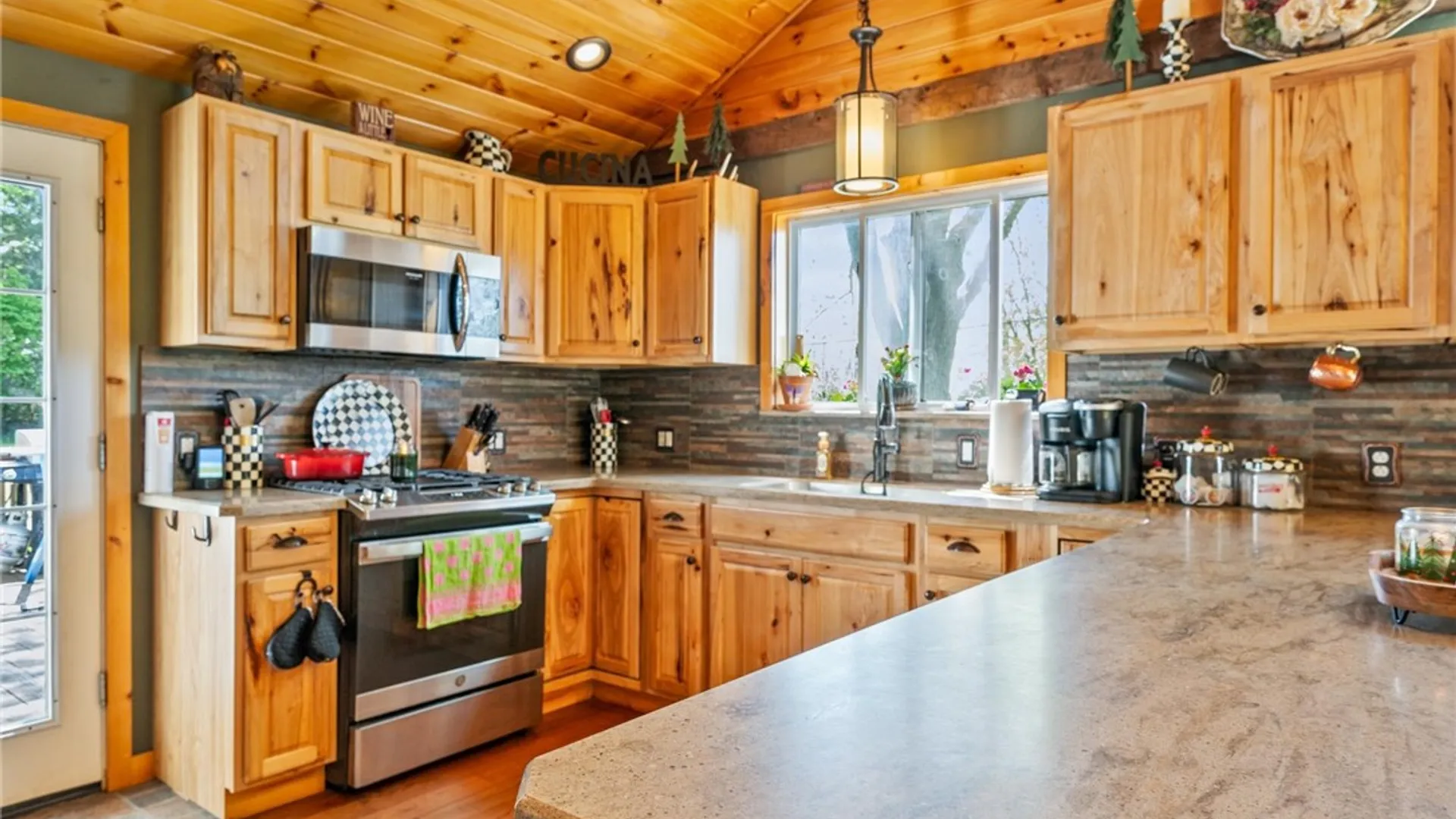 Property at 637 Hahnel Road, Varick, NY 14541 6