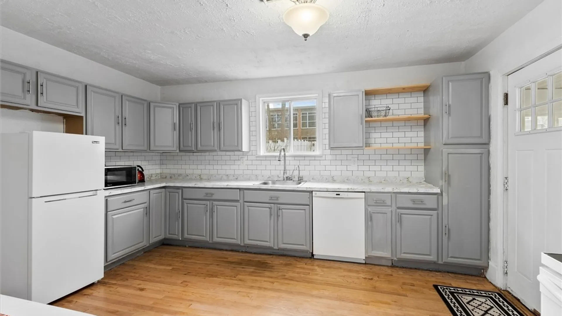 Property at 532 Columbus Avenue, Syracuse, NY 13210 5