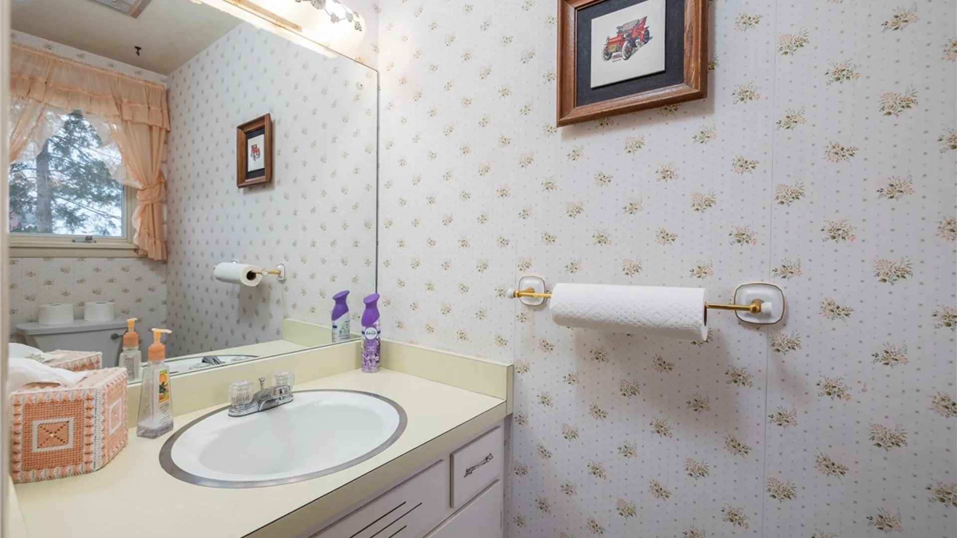 Property at 12 Lighthouse Rd, Parma, NY 14468 23