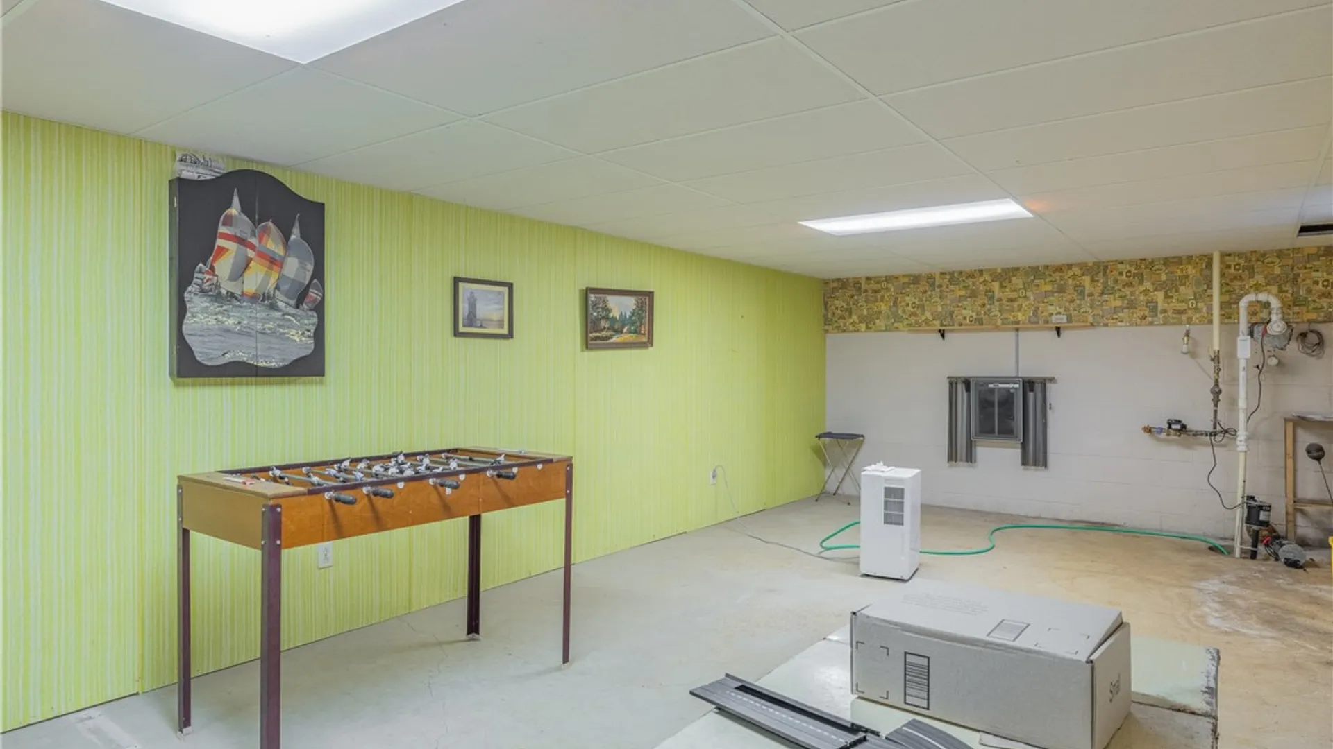 Property at 12 Lighthouse Rd, Parma, NY 14468 24