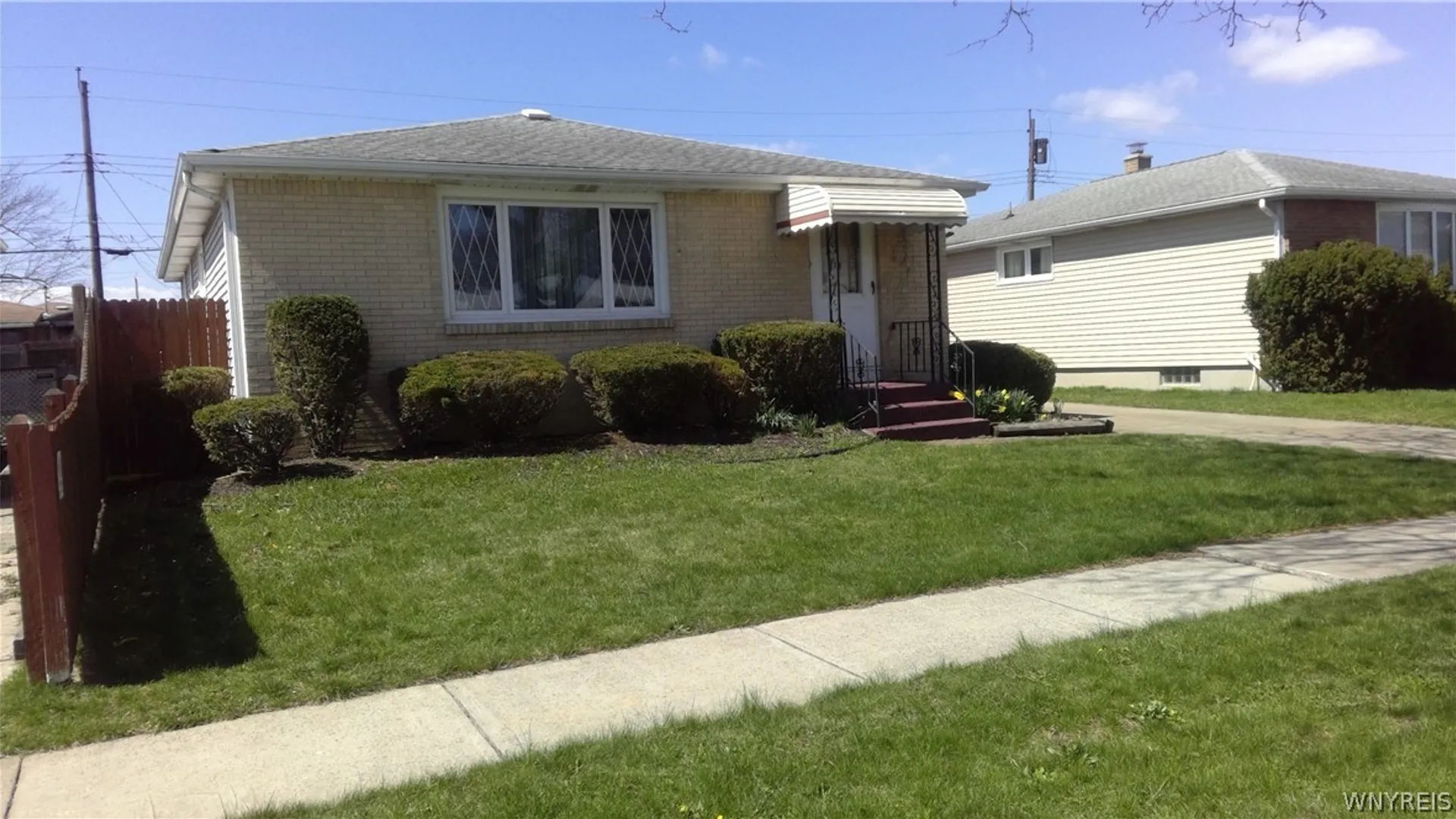 Property at 70 Fairelm Lane, Cheektowaga, NY 14227 16