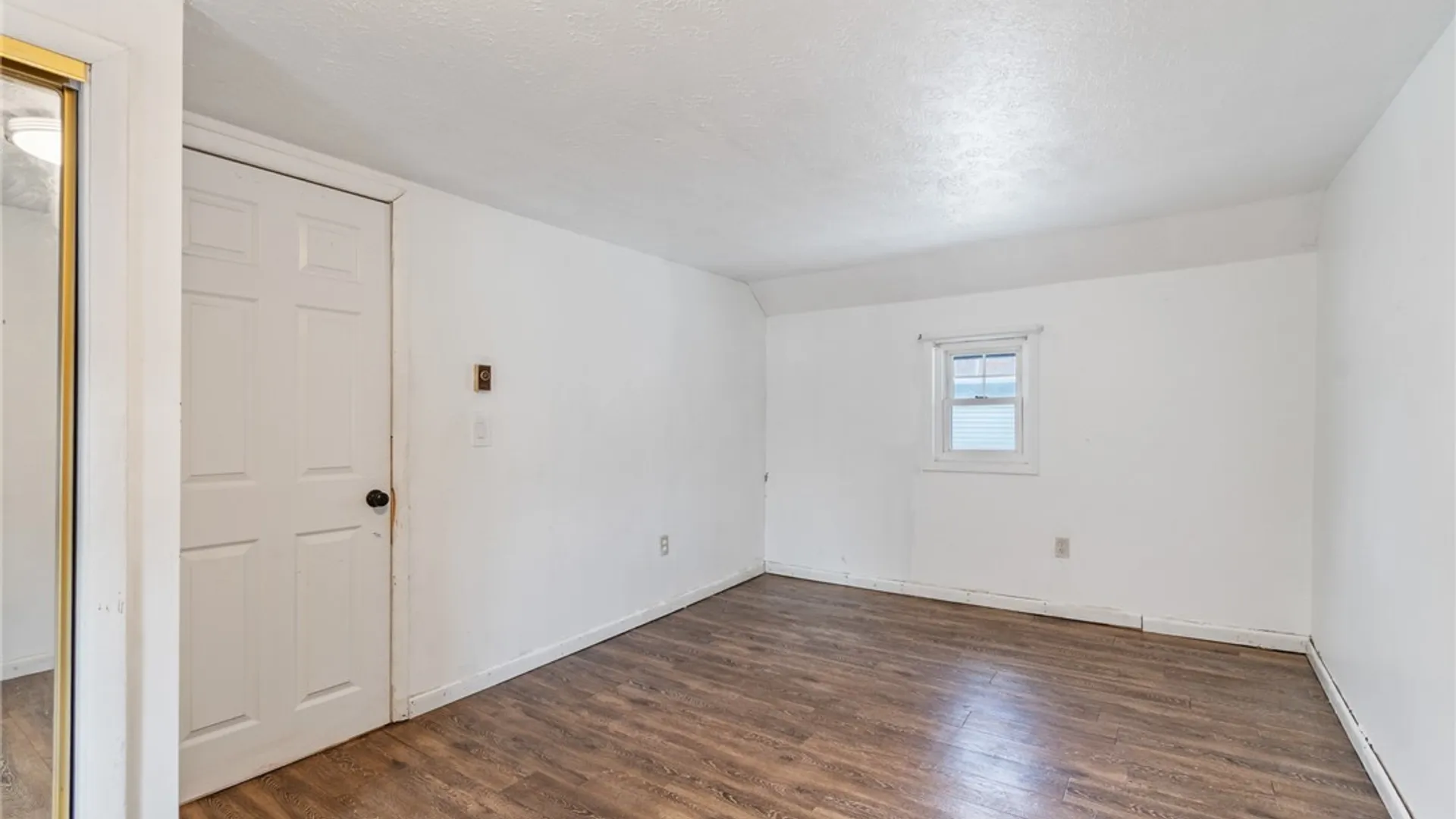 Property at 4024 Ridgeway Street, Williamson, NY 14589 18