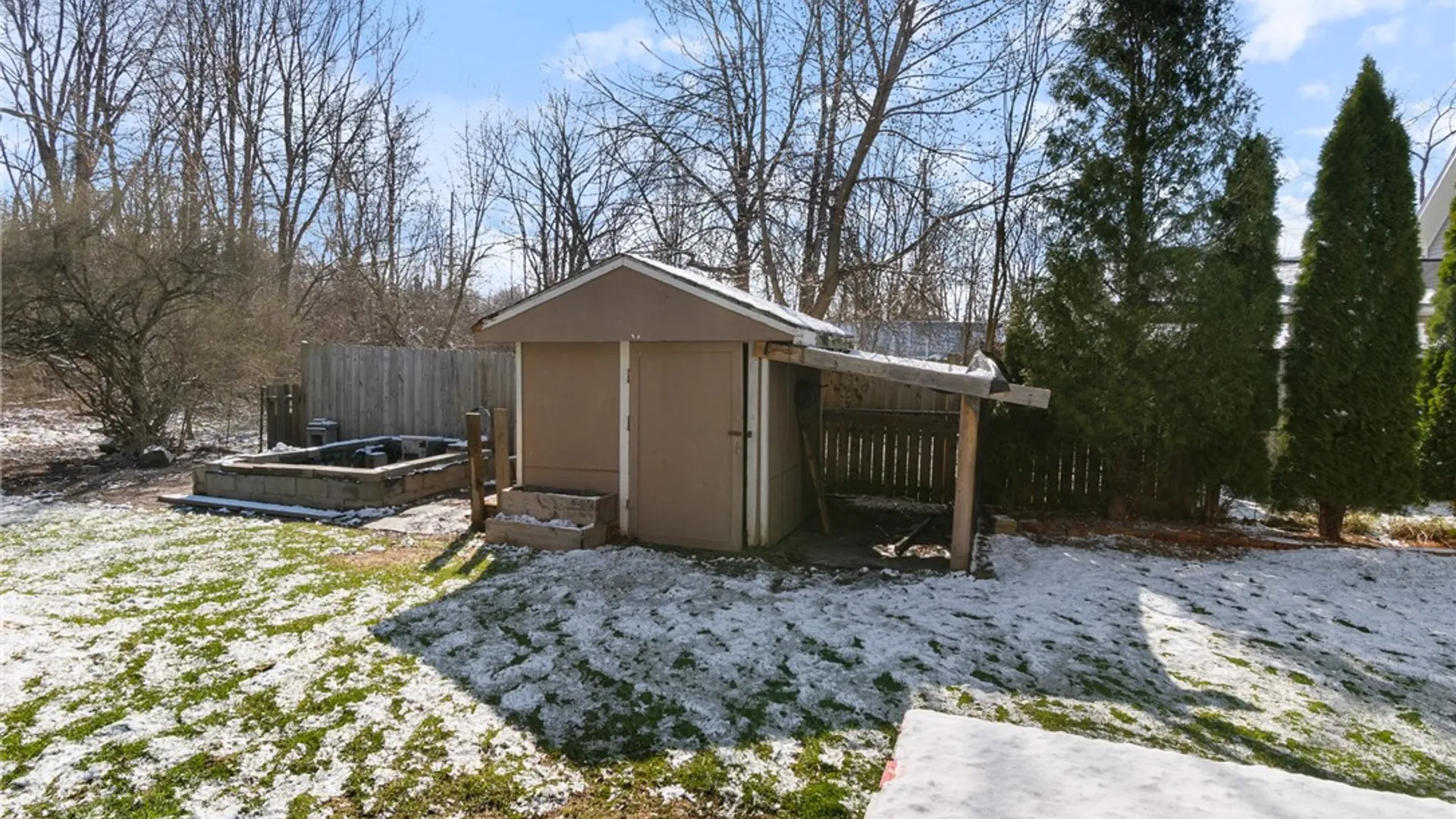 Property at 4024 Ridgeway Street, Williamson, NY 14589 6