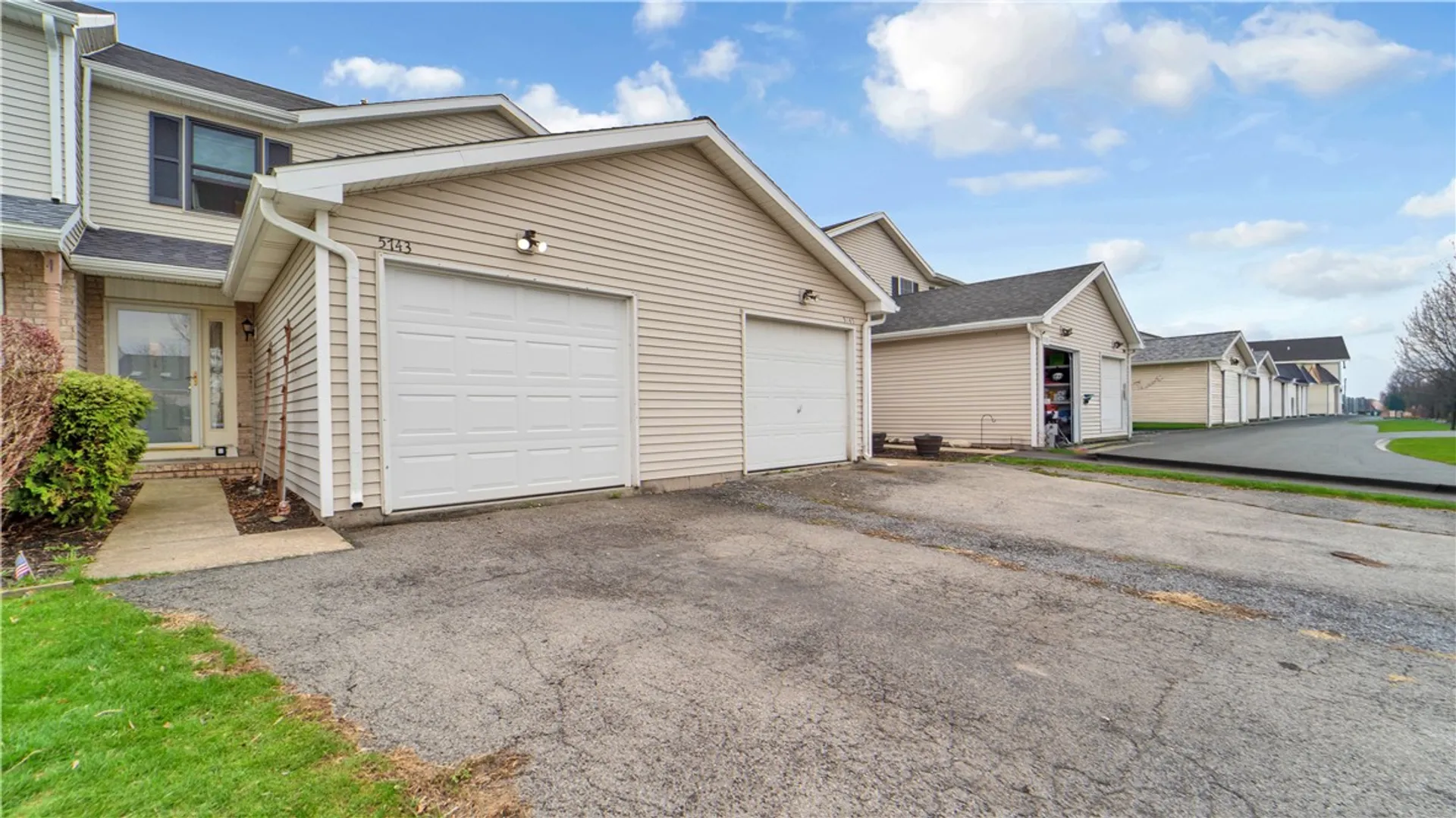 Property at 5743 Running Brook Road, Farmington, NY 14425 2