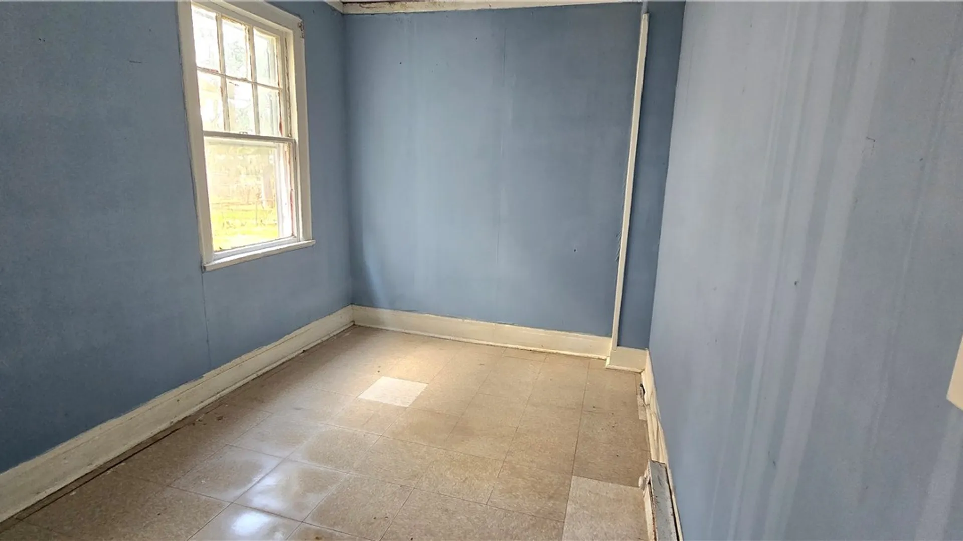 Property at 274 Champlain Street, Rochester, NY 14608 10