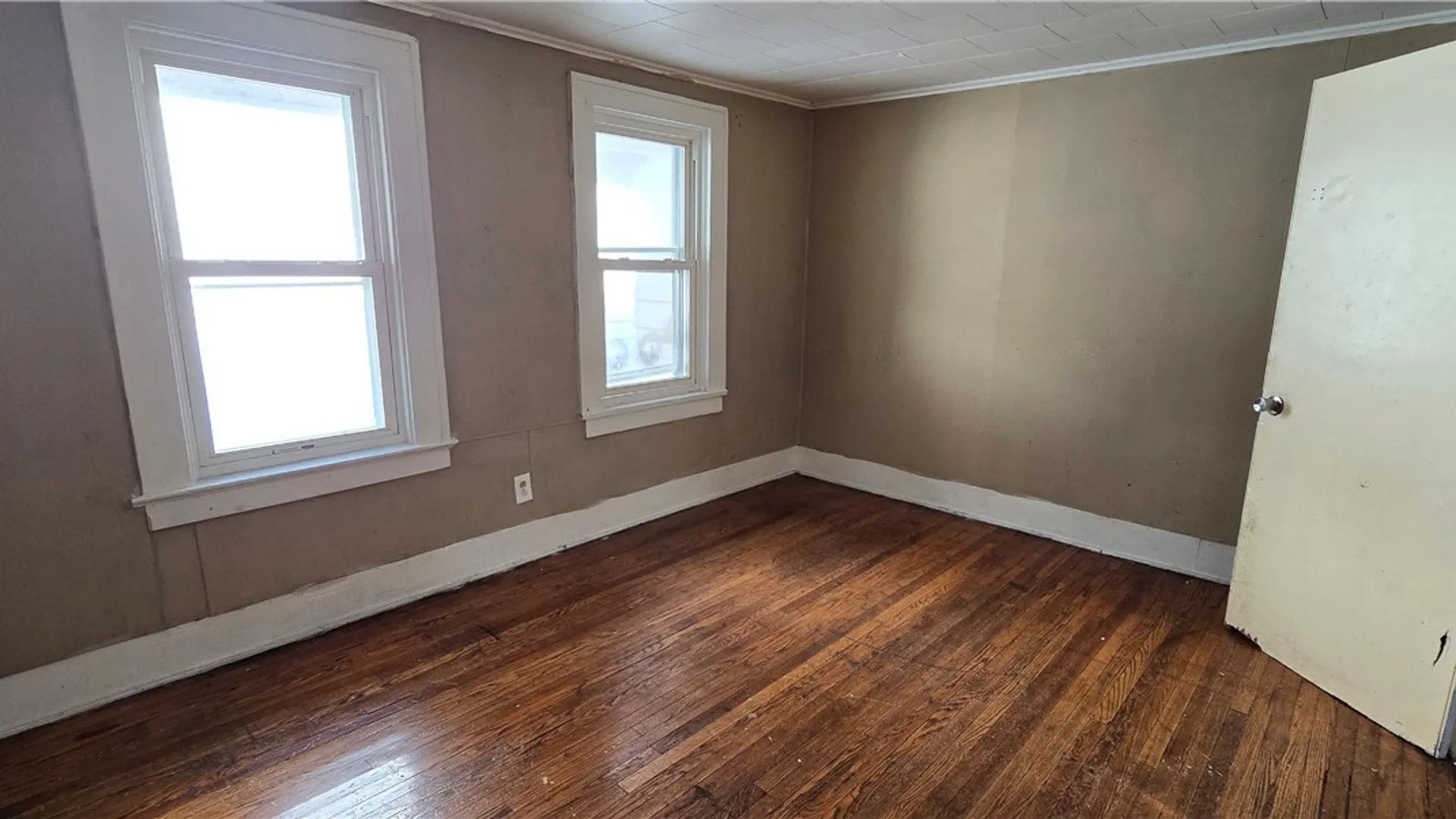 Property at 274 Champlain Street, Rochester, NY 14608 23