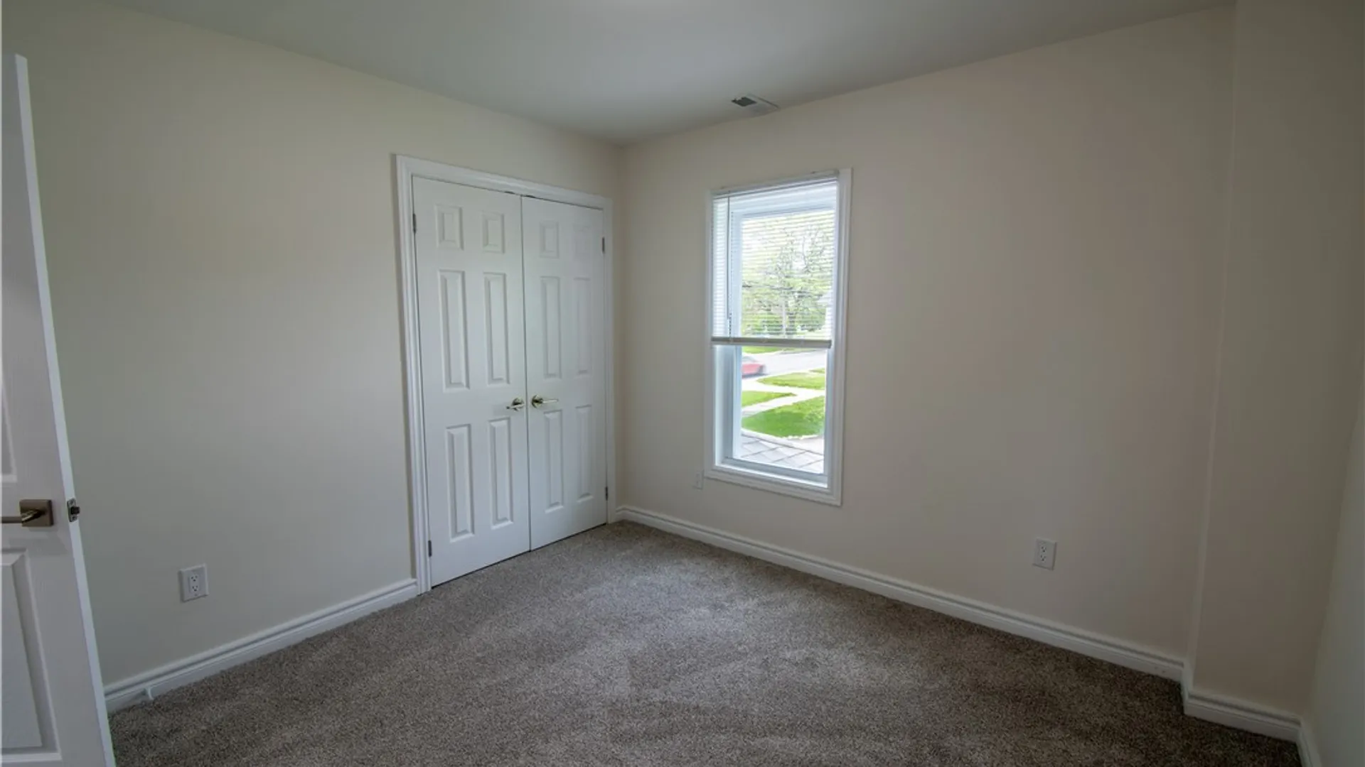 Property at 84 W Bayard St, Seneca Falls, NY 13148 44