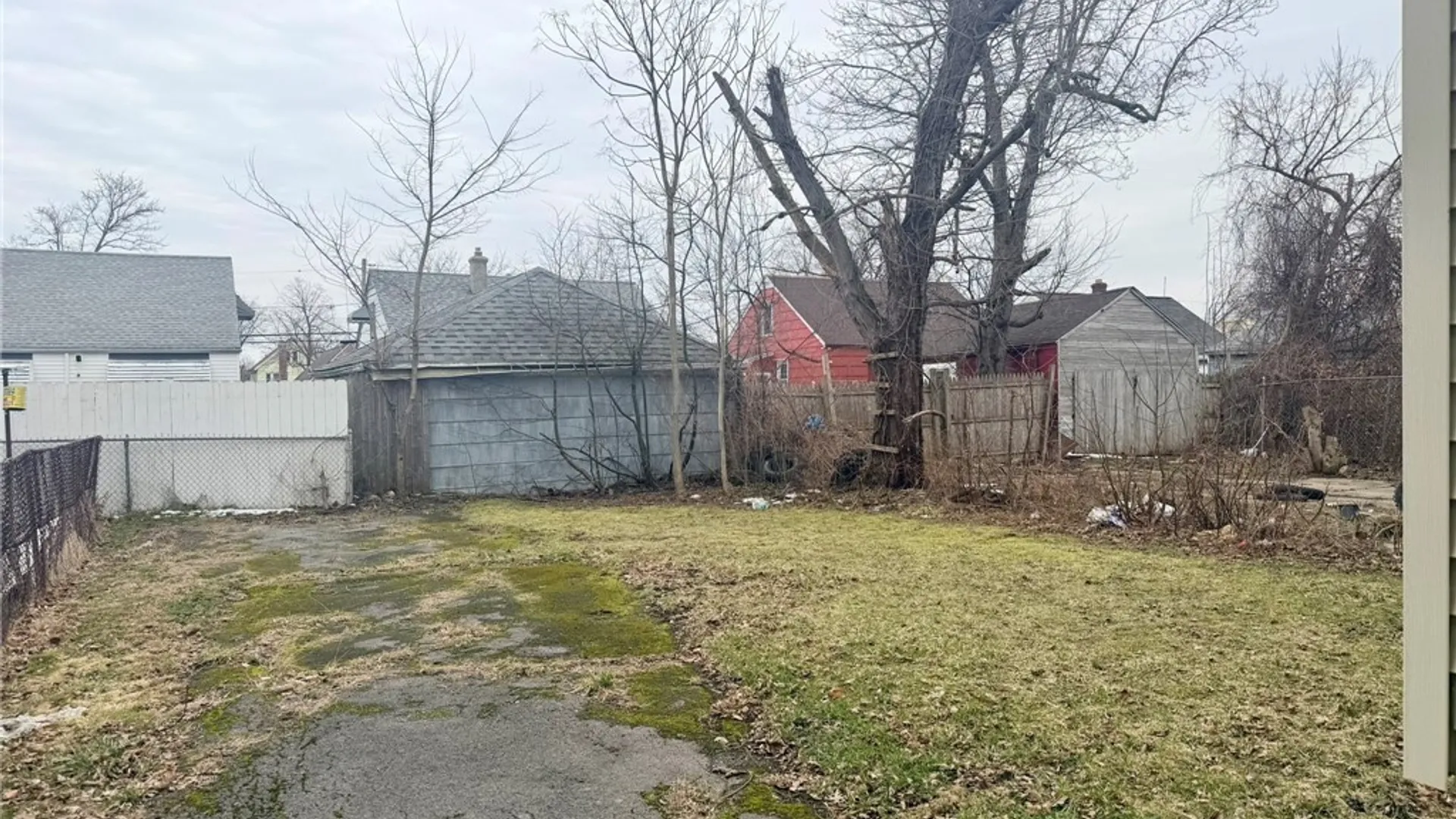 Property at 219 Stevens Avenue, Buffalo, NY 14215 16