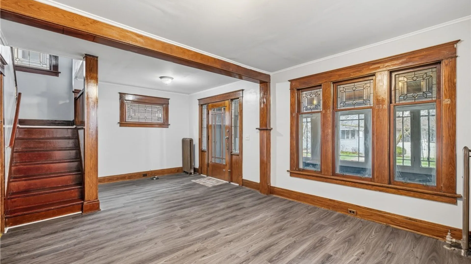 Property at 37 Elmer Avenue, Buffalo, NY 14215 15