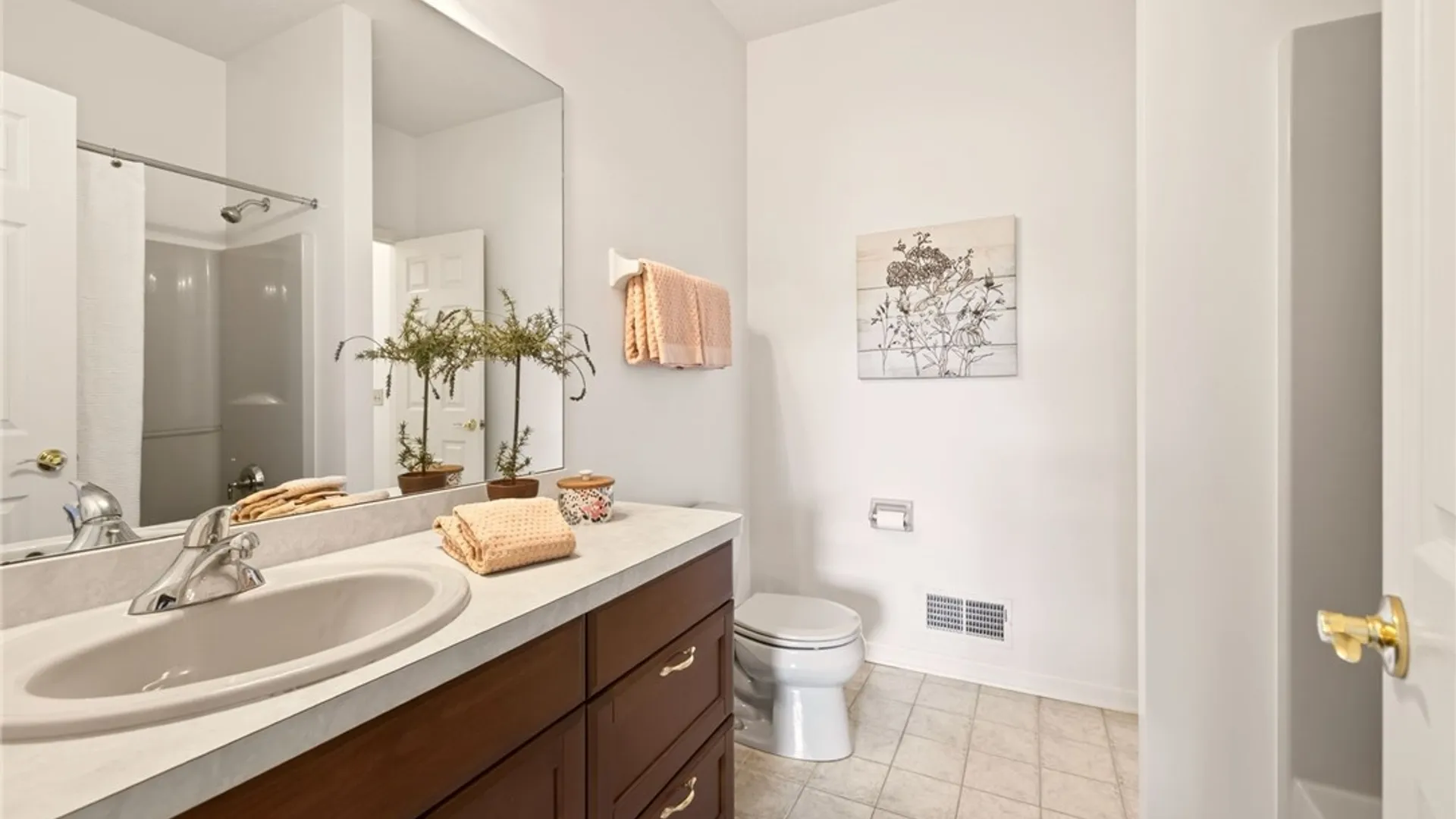 Property at 62 Onyx Drive, Perinton, NY 14526 18