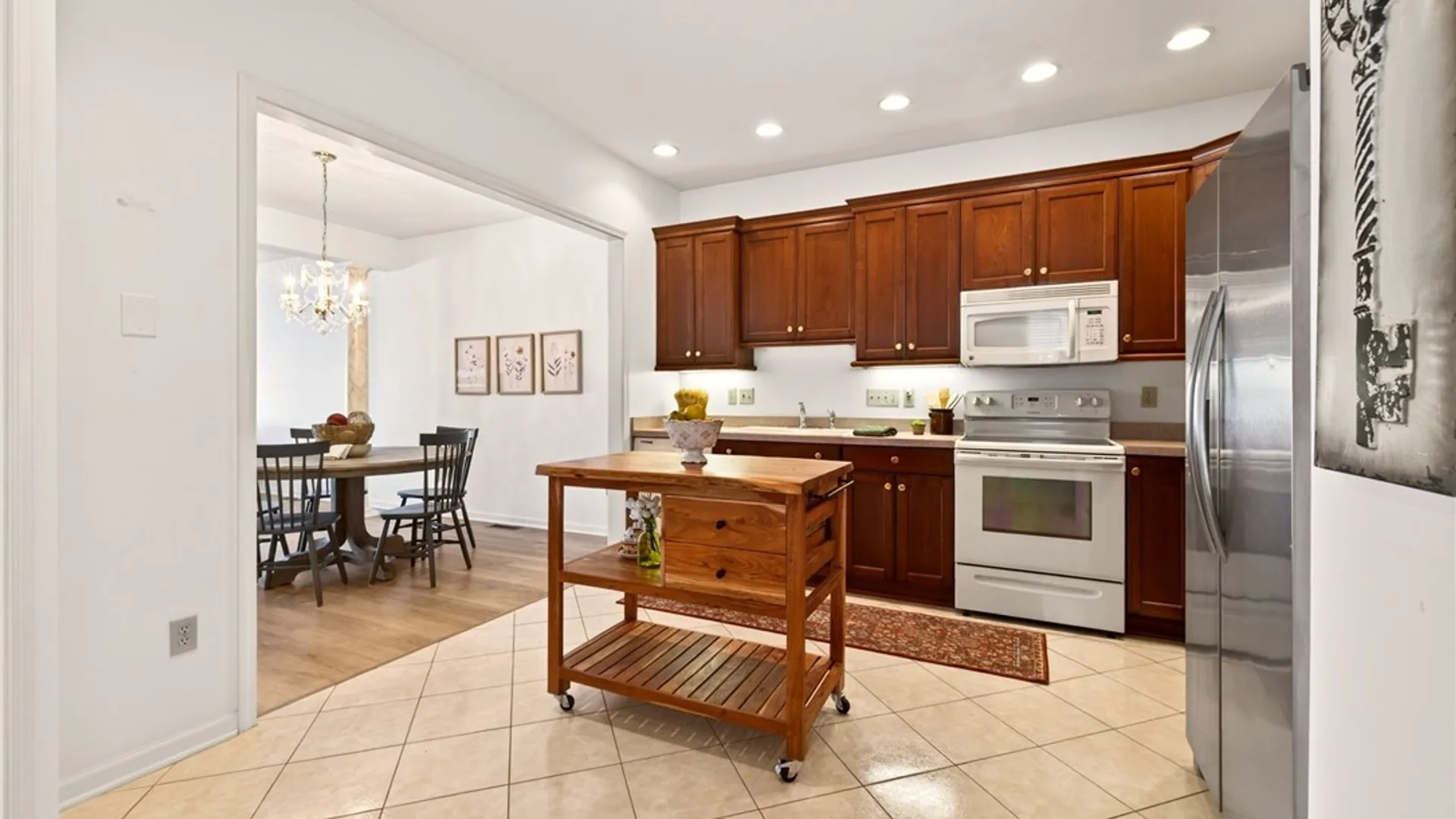 Property at 62 Onyx Drive, Perinton, NY 14526 5