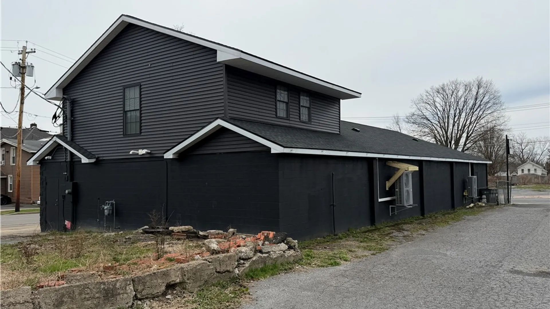 Property at 720 Dominick Street, Rome, NY 13440 25