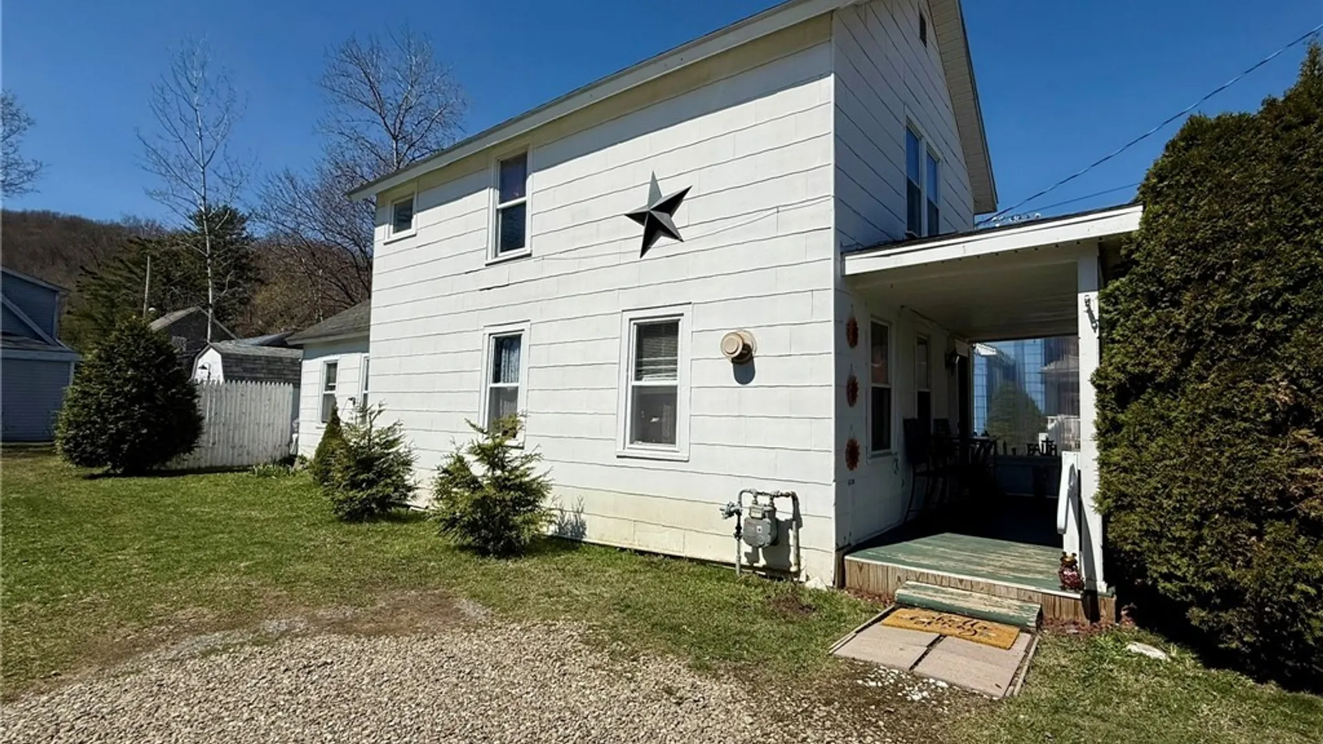 Property at 15 Fairbanks Avenue, Bradford City, PA 16701 2
