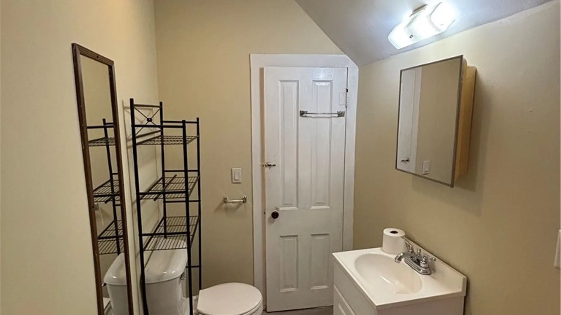 Property at 1056 Walnut Street, Elmira City, NY 14905 6