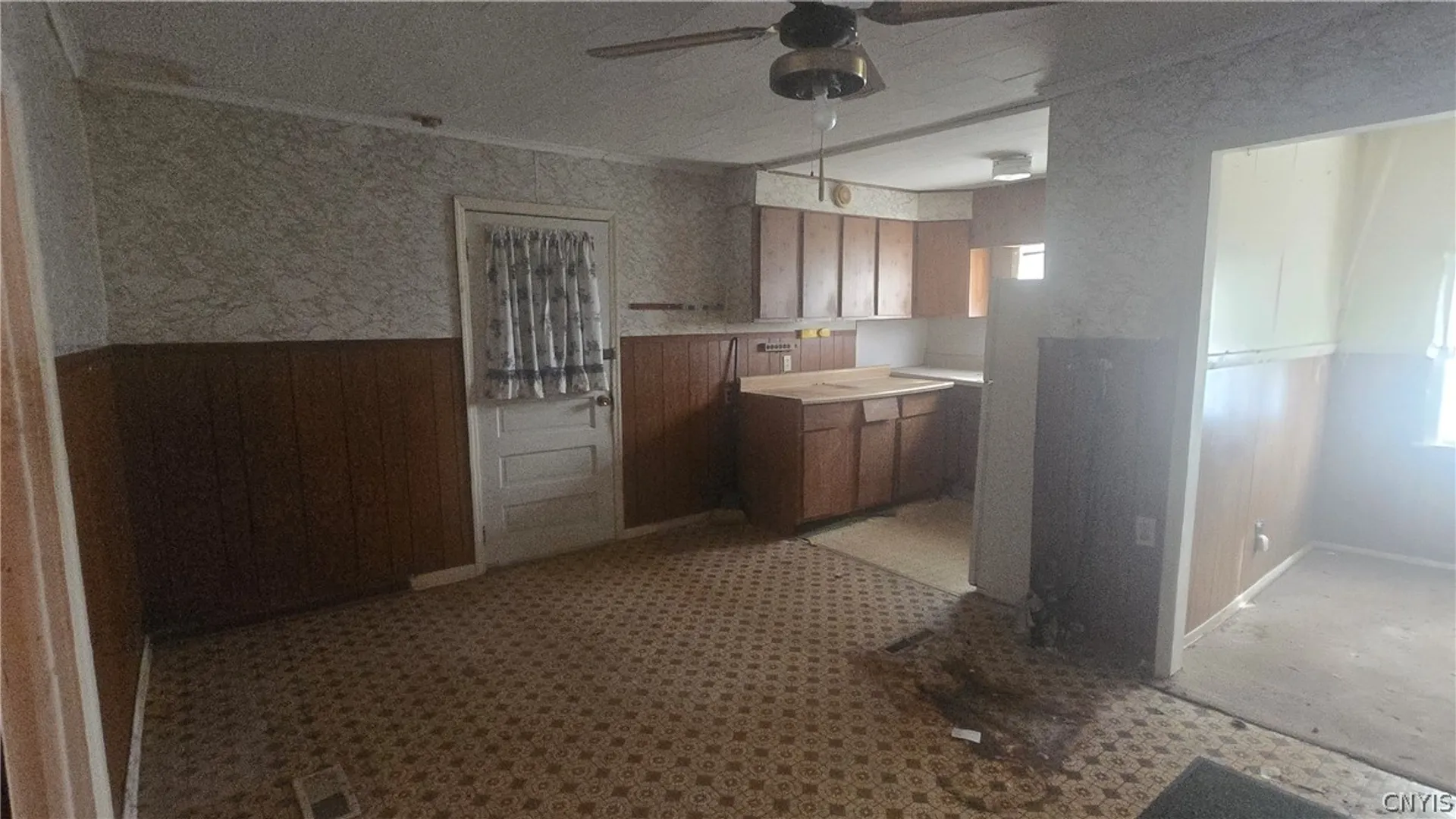 Property at 7821 Bull Street, Cicero, NY 13030 14