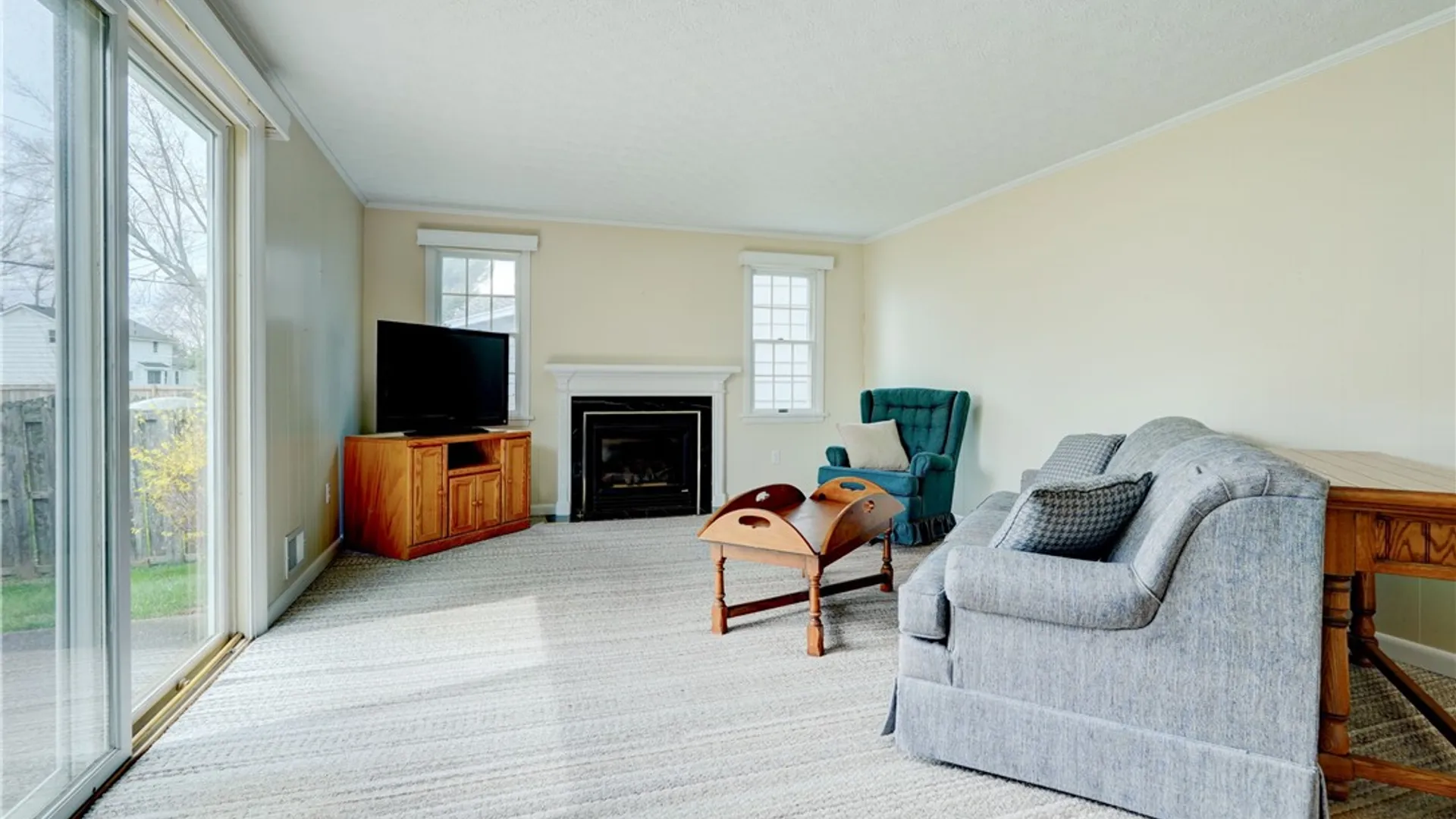 Property at 139 Camille Drive, Greece, NY 14612 18