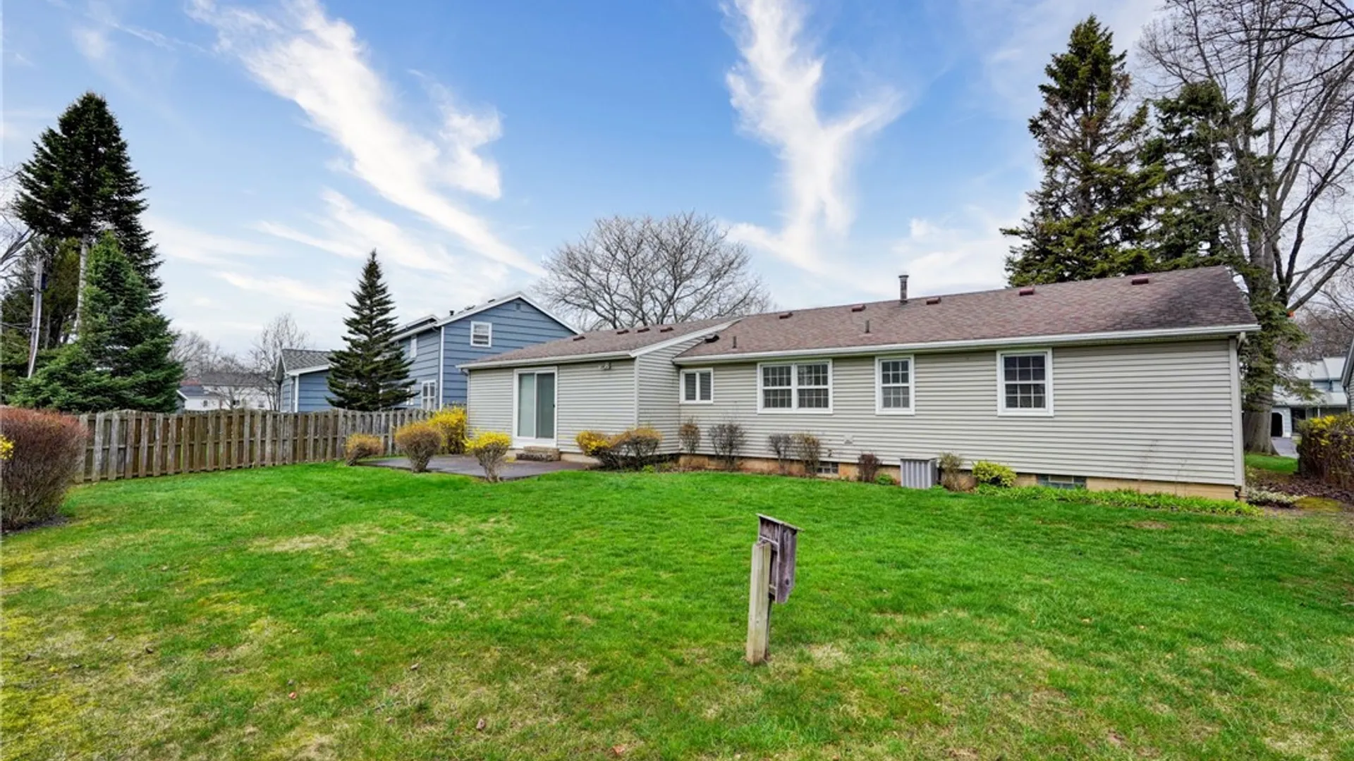 Property at 139 Camille Drive, Greece, NY 14612 38