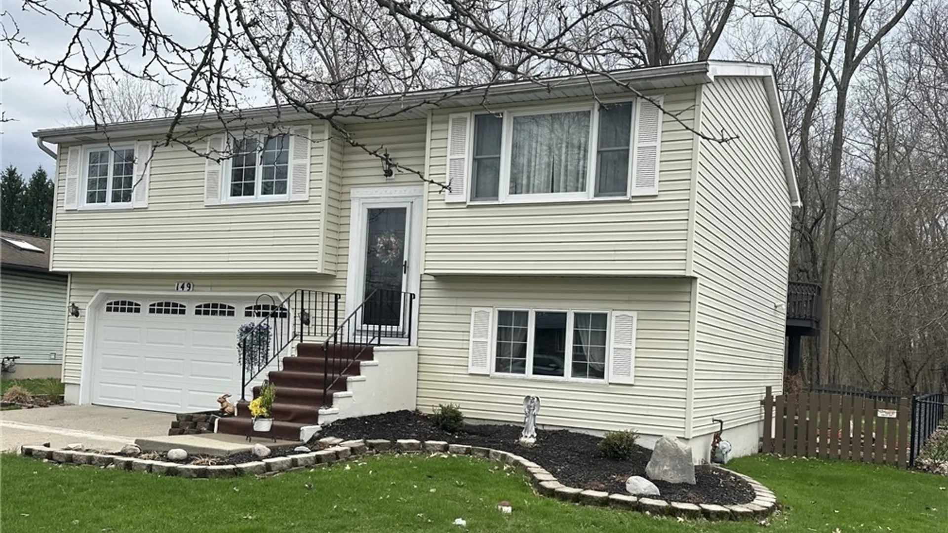 Property at 149 Hillpine Road, Cheektowaga, NY 14227 37