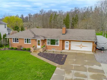 Property at 6998 Shawnee Road, Wheatfield, NY 14120