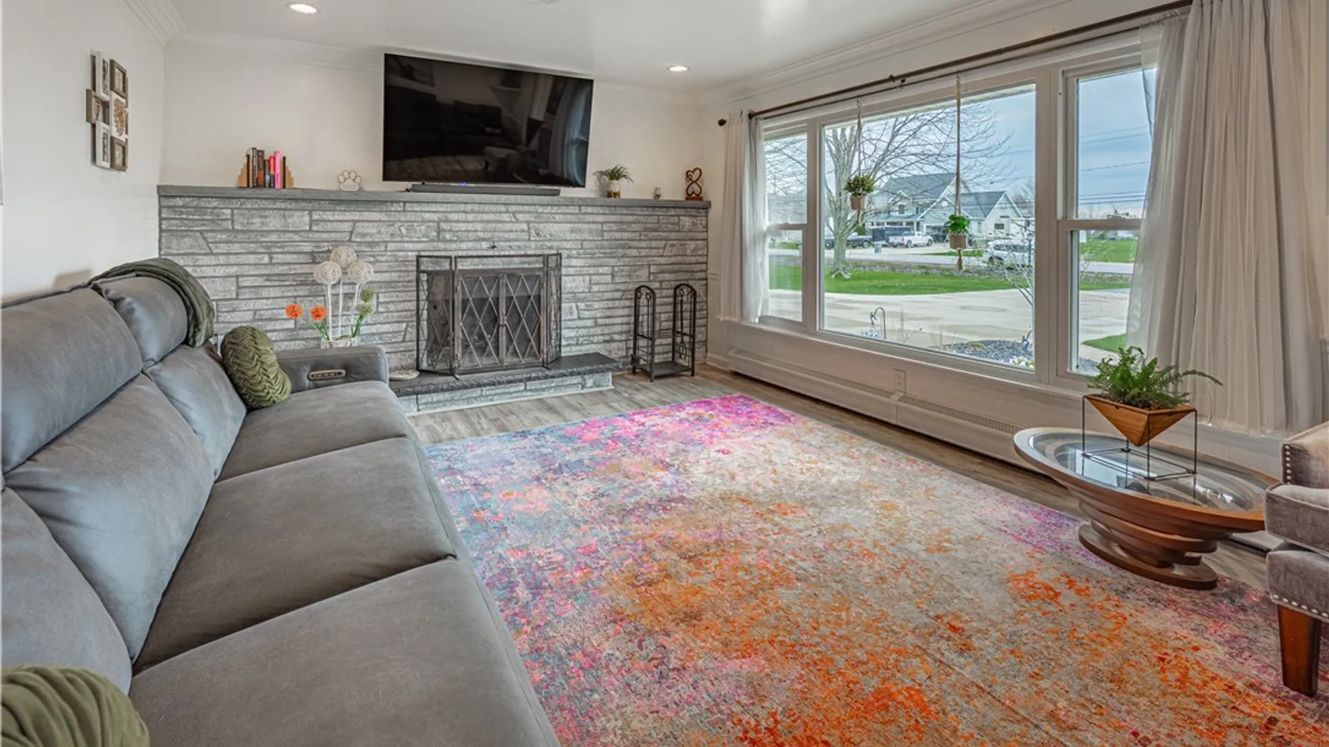 Property at 6998 Shawnee Road, Wheatfield, NY 14120 6