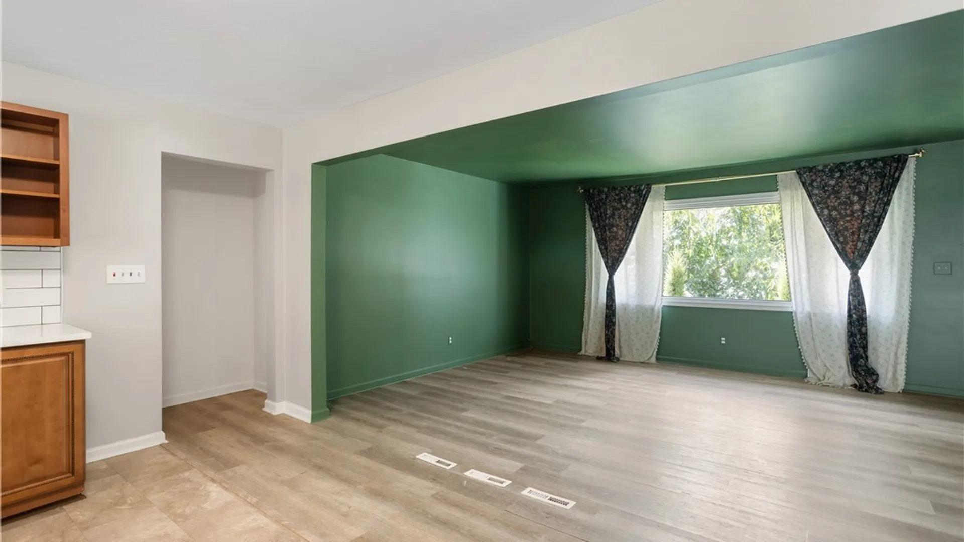 Property at 8583 Green Lakes Road, Manlius, NY 13066 11