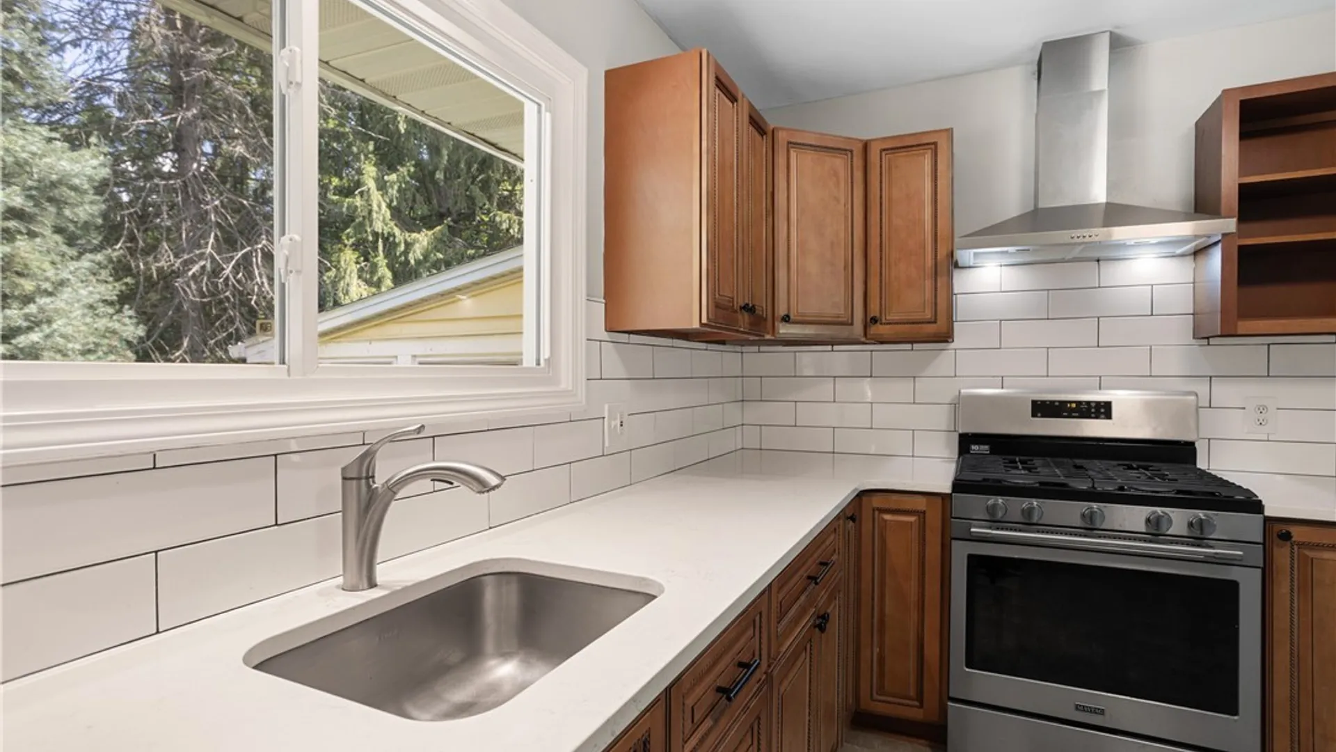 Property at 8583 Green Lakes Road, Manlius, NY 13066 12