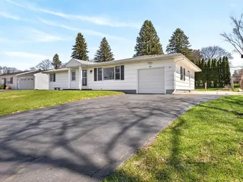 Property at 489 Chestnut Ridge Road, Chili, NY 14624