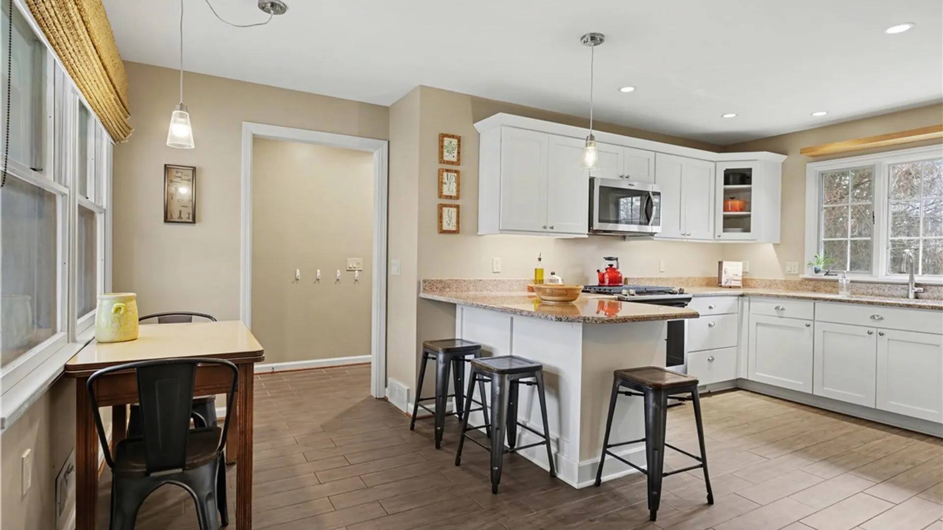 Property at 91 Skyview Lane, Penfield, NY 14625 10