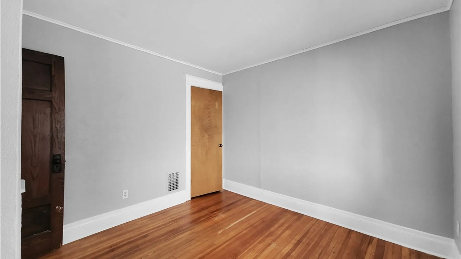 Property at 546 Magee Avenue, Rochester, NY 14613 25