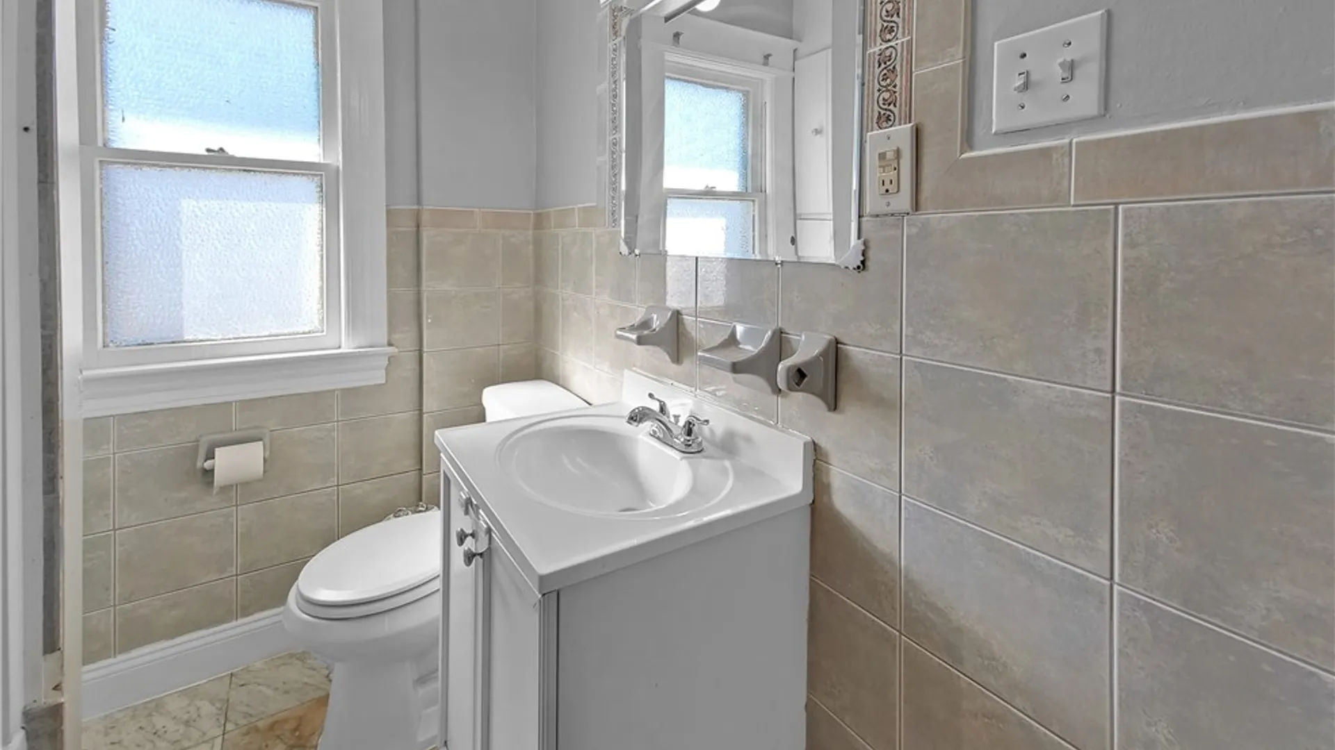 Property at 546 Magee Avenue, Rochester, NY 14613 33