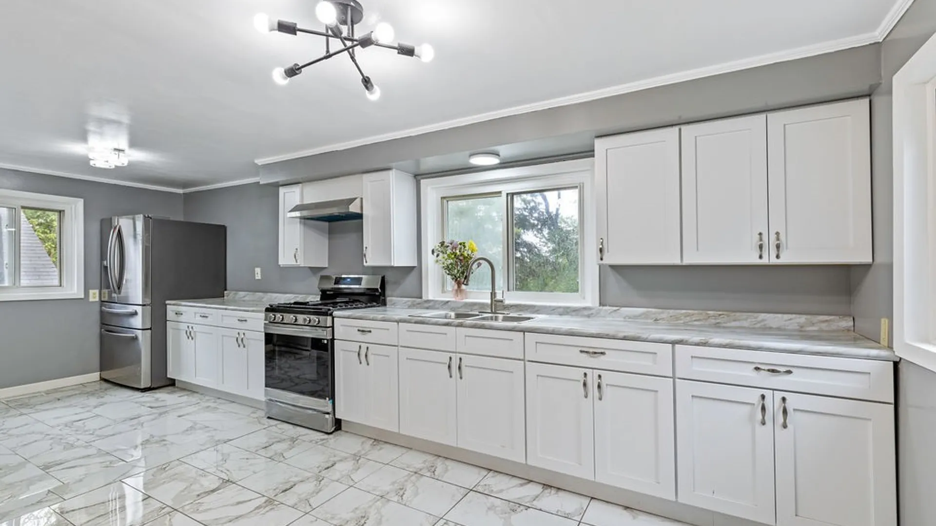 Property at 410 John Street, Syracuse, NY 13208 10