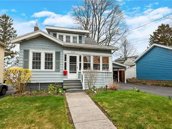 Property at 220 Roxford Road, Salina, NY 13208