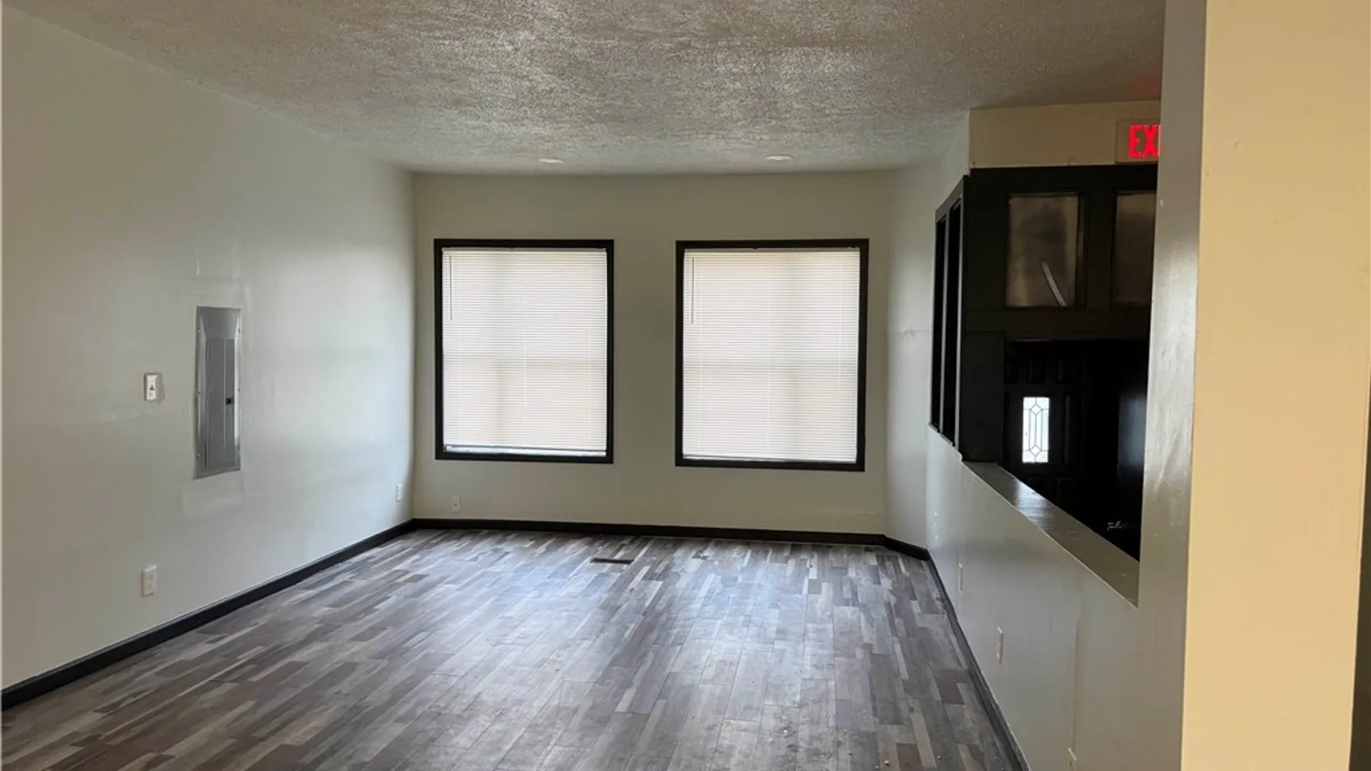 Property at 495 Emerson Street, Rochester, NY 14613 4