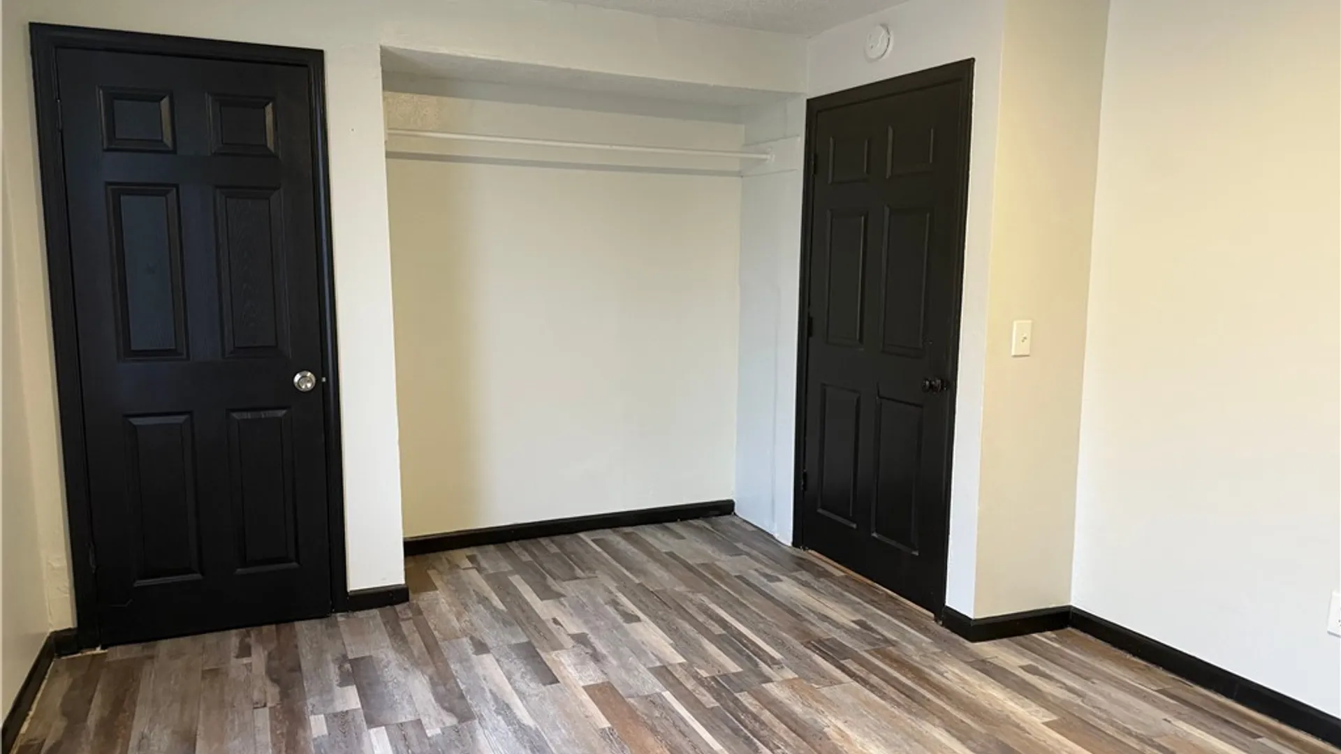 Property at 495 Emerson Street, Rochester, NY 14613 8