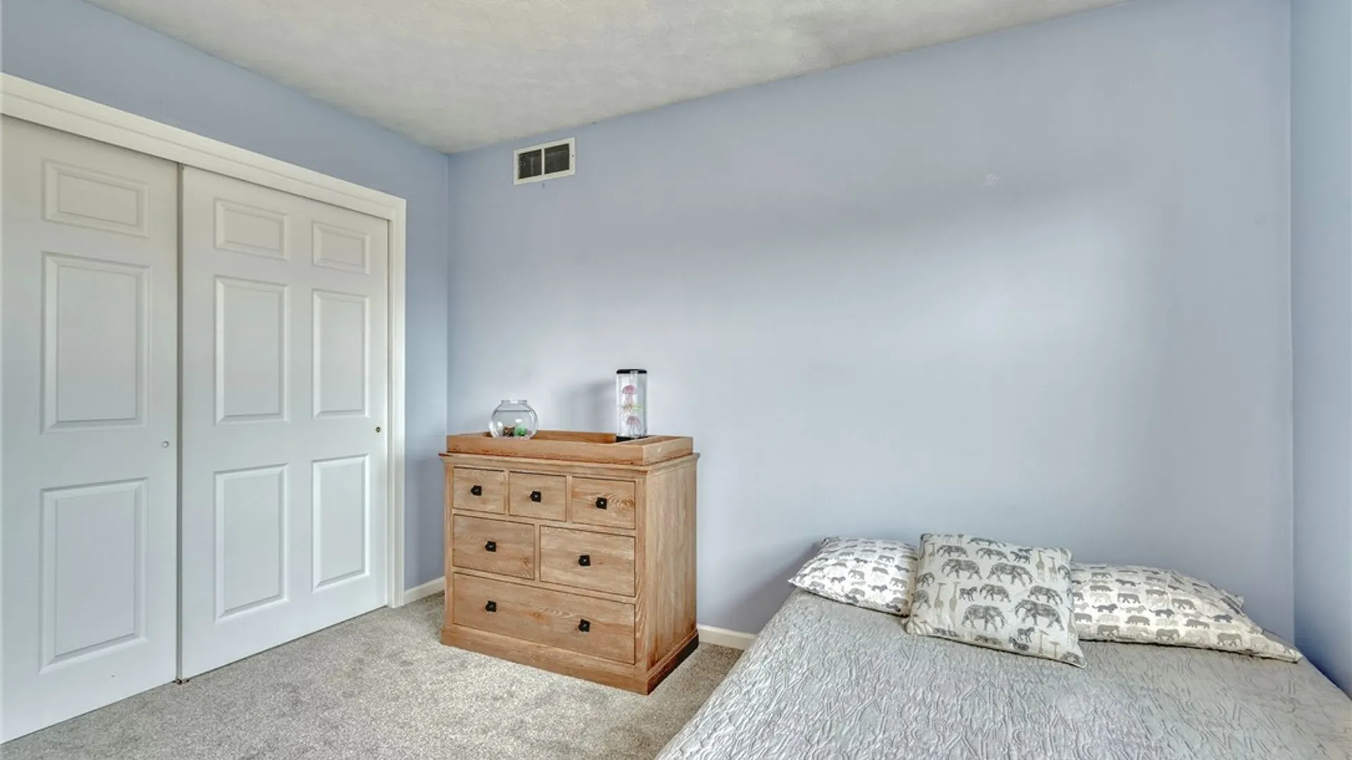 Property at 6430 Sunray Crest Dr, Victor, NY 14564 23