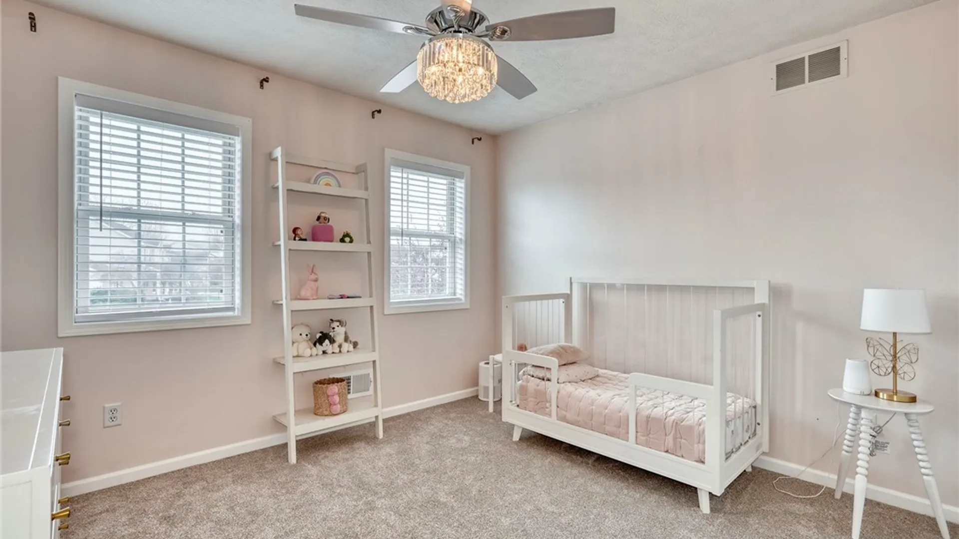 Property at 6430 Sunray Crest Dr, Victor, NY 14564 26