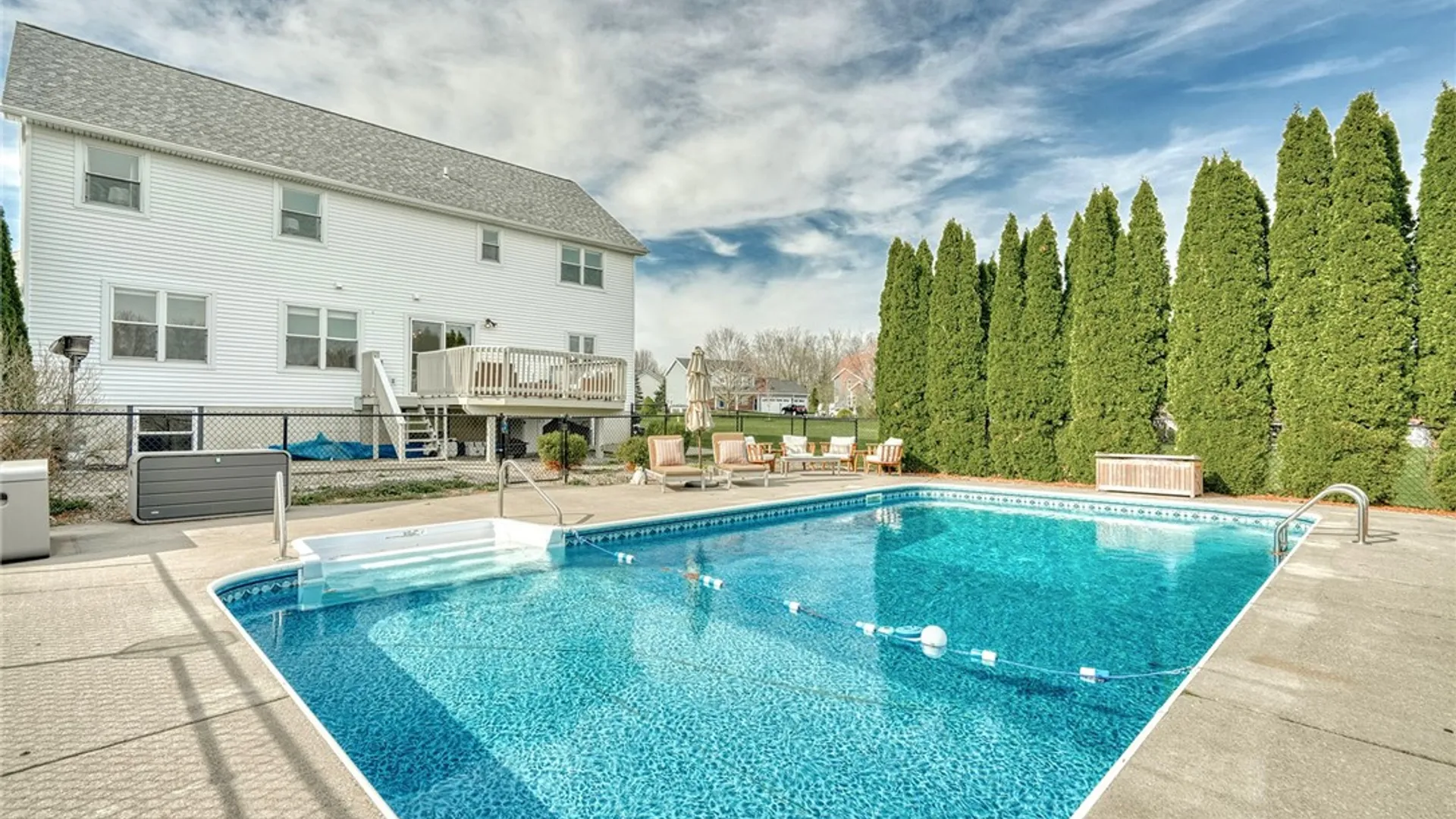 Property at 6430 Sunray Crest Dr, Victor, NY 14564 44