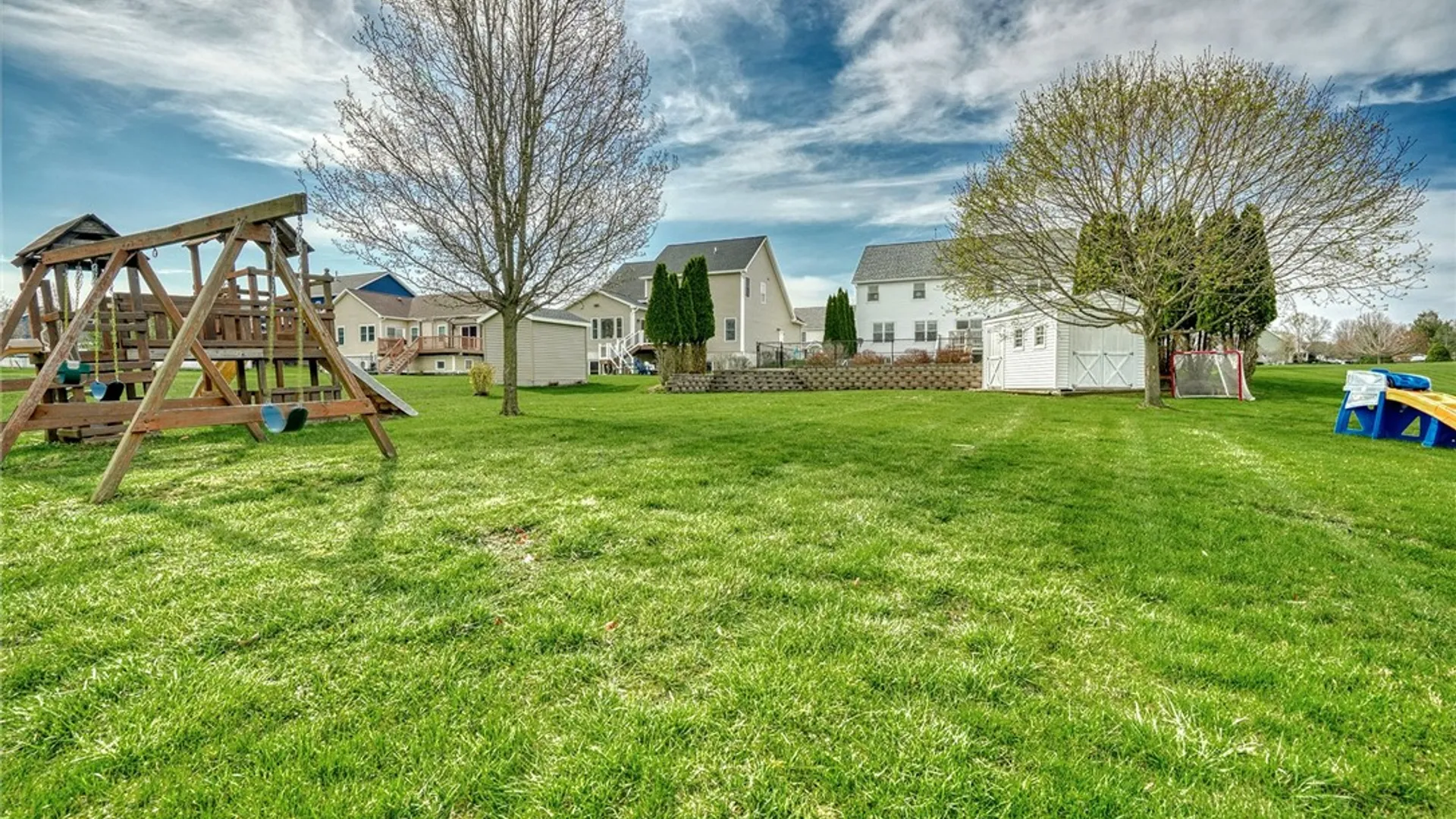 Property at 6430 Sunray Crest Dr, Victor, NY 14564 47