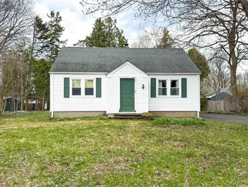 Property at 12 Sherrill Lane, New Hartford, NY 13413
