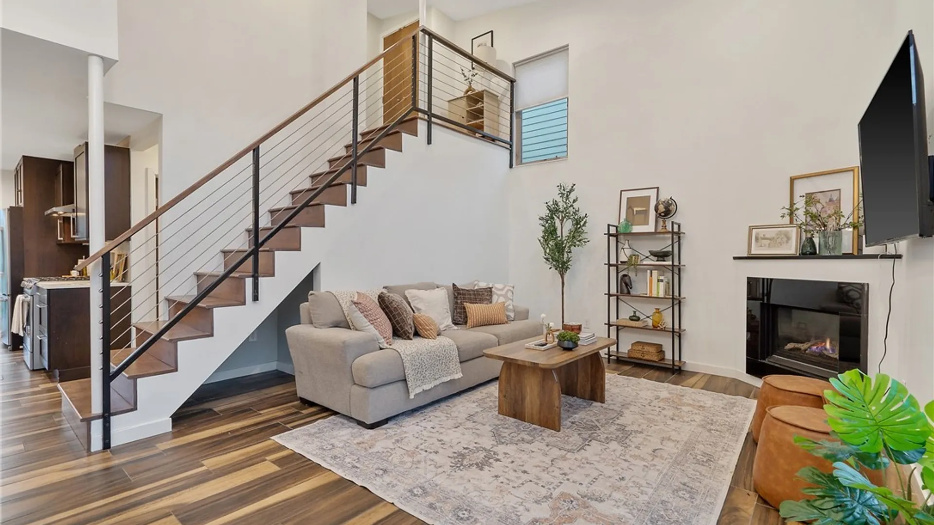 Property at 100 Xavier Circle, Syracuse, NY 13210 10