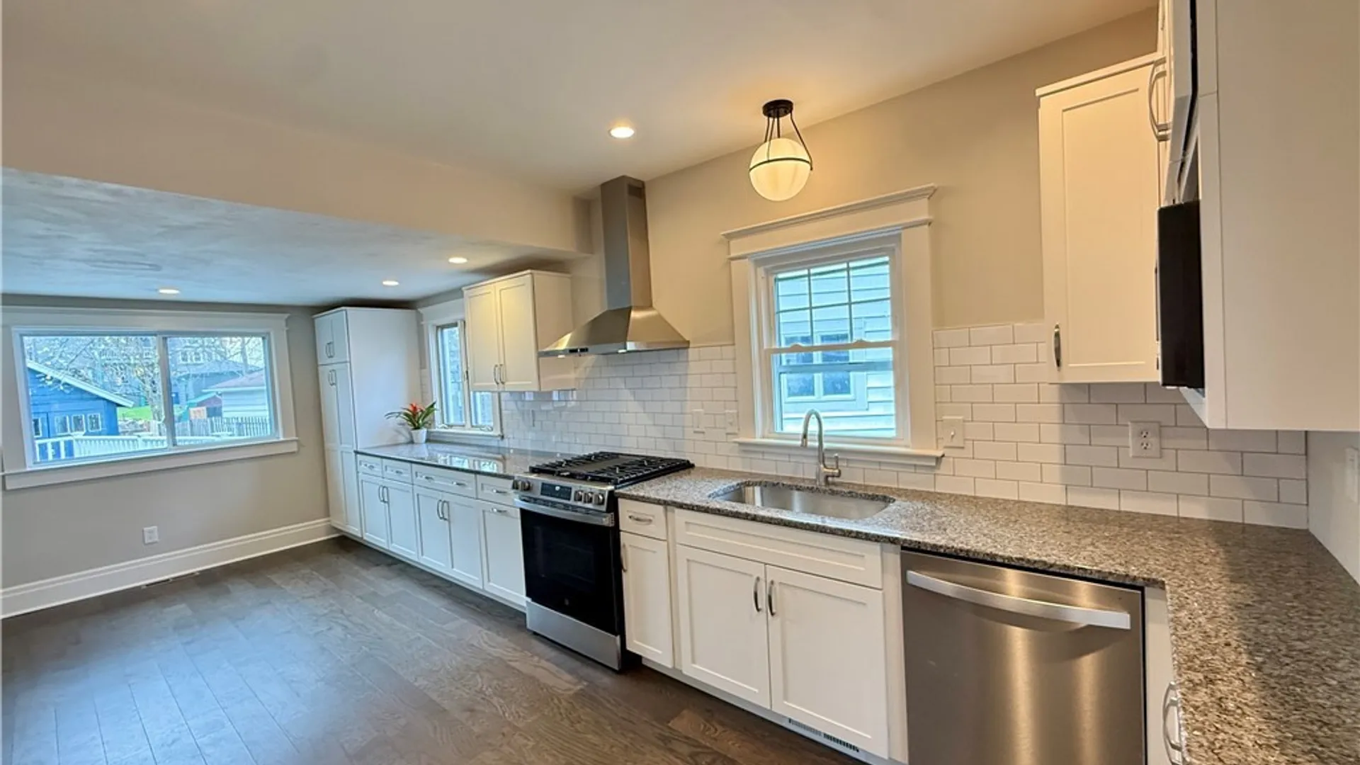 Property at 104 Kensington Place, Syracuse, NY 13210 22