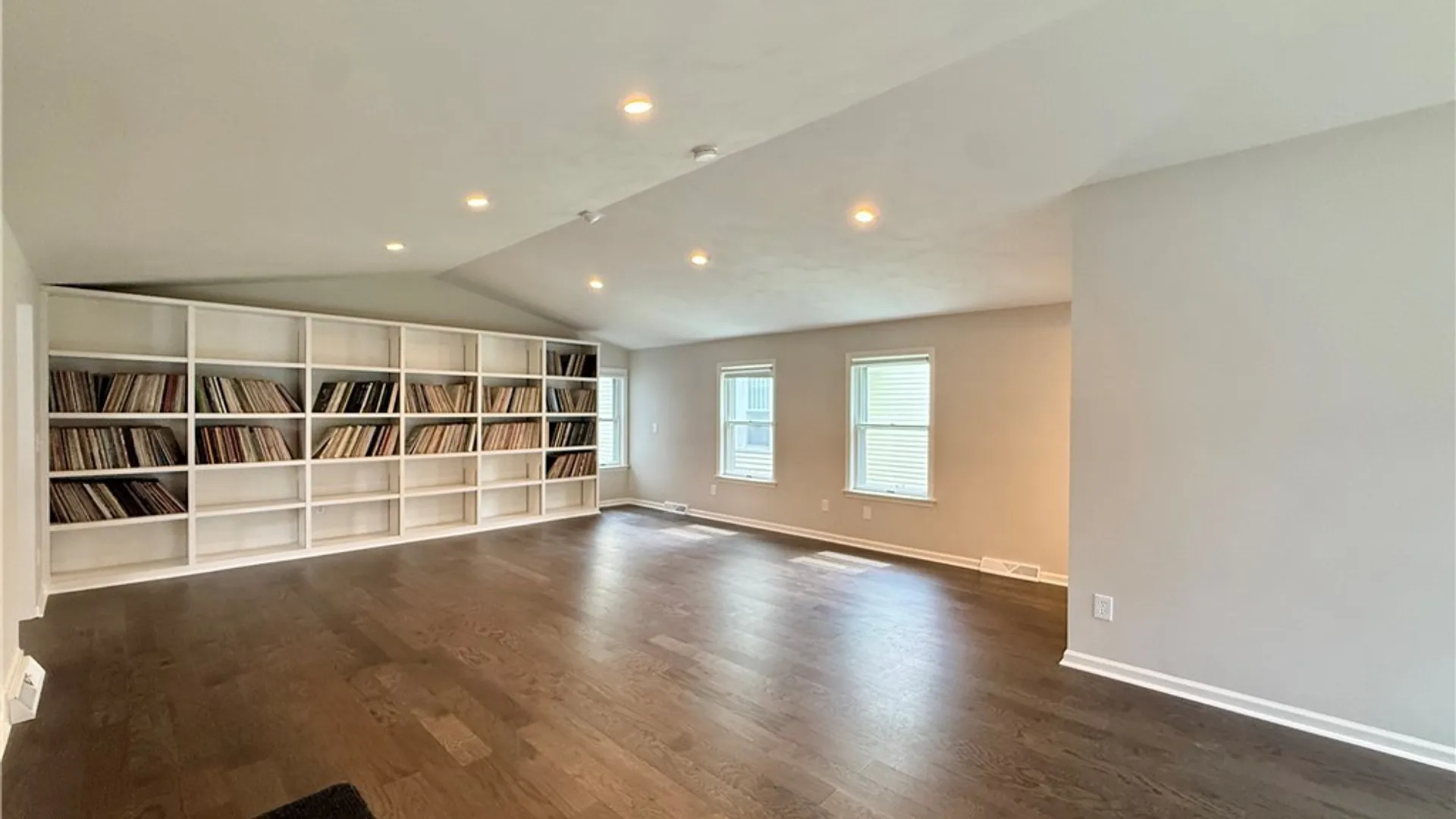 Property at 104 Kensington Place, Syracuse, NY 13210 32