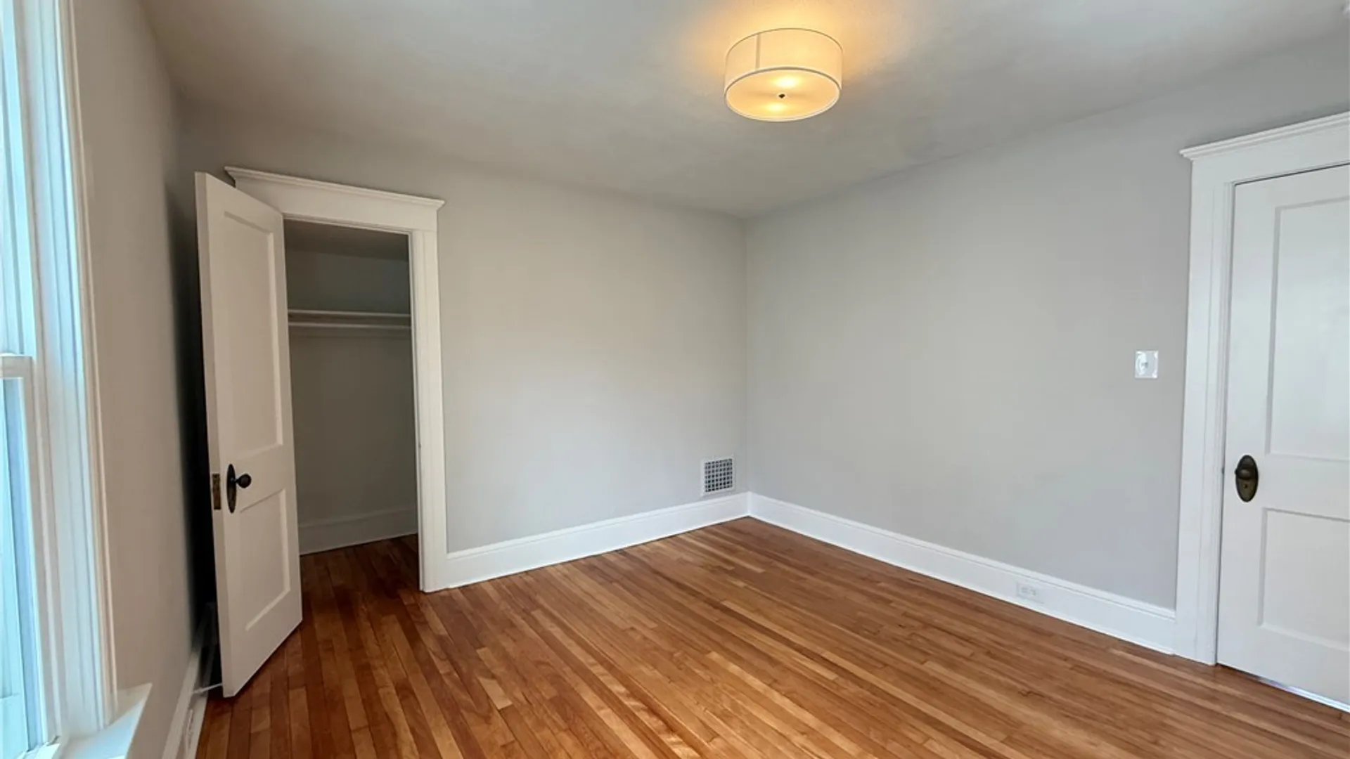 Property at 104 Kensington Place, Syracuse, NY 13210 44