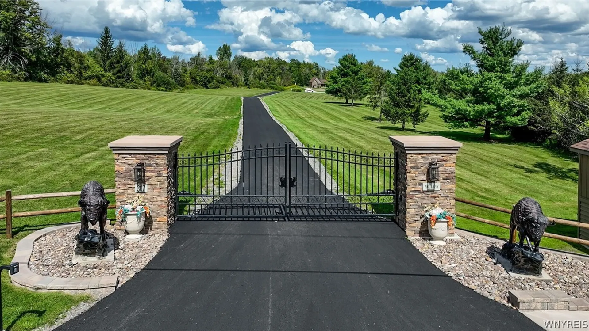 Property at 307 Holland Road, Java, NY 14009 4