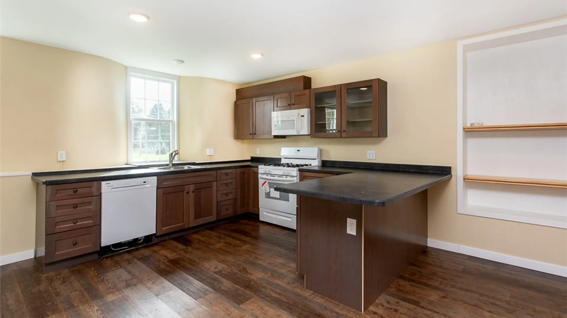 Property at 3333 Fowlerville Road, York, NY 14592 3