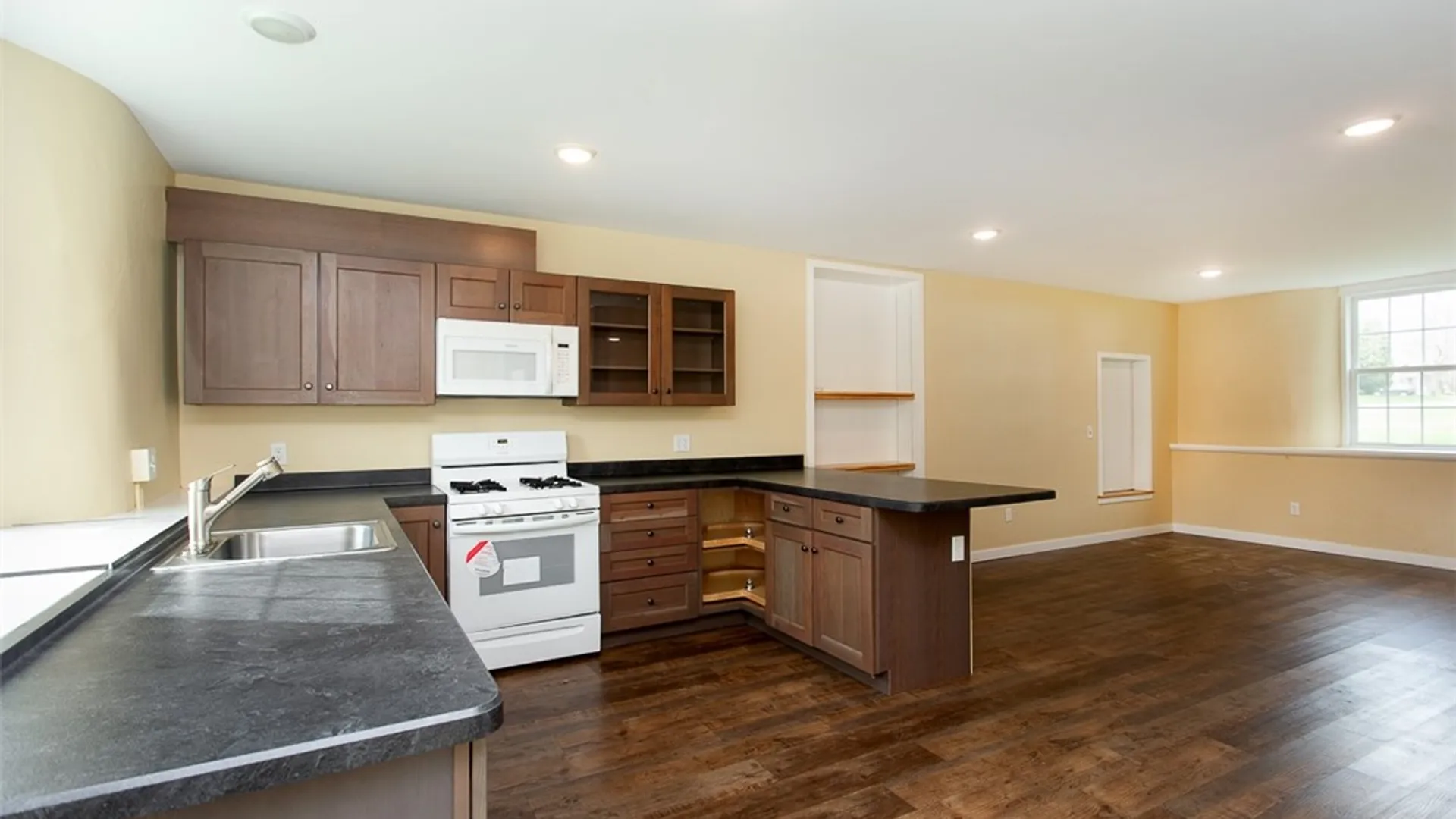 Property at 3333 Fowlerville Road, York, NY 14592 7
