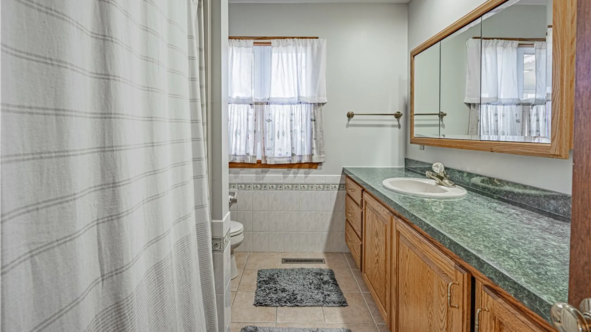 Property at 7406 Chestnut Ridge Rd, Lockport Town, NY 14094 30