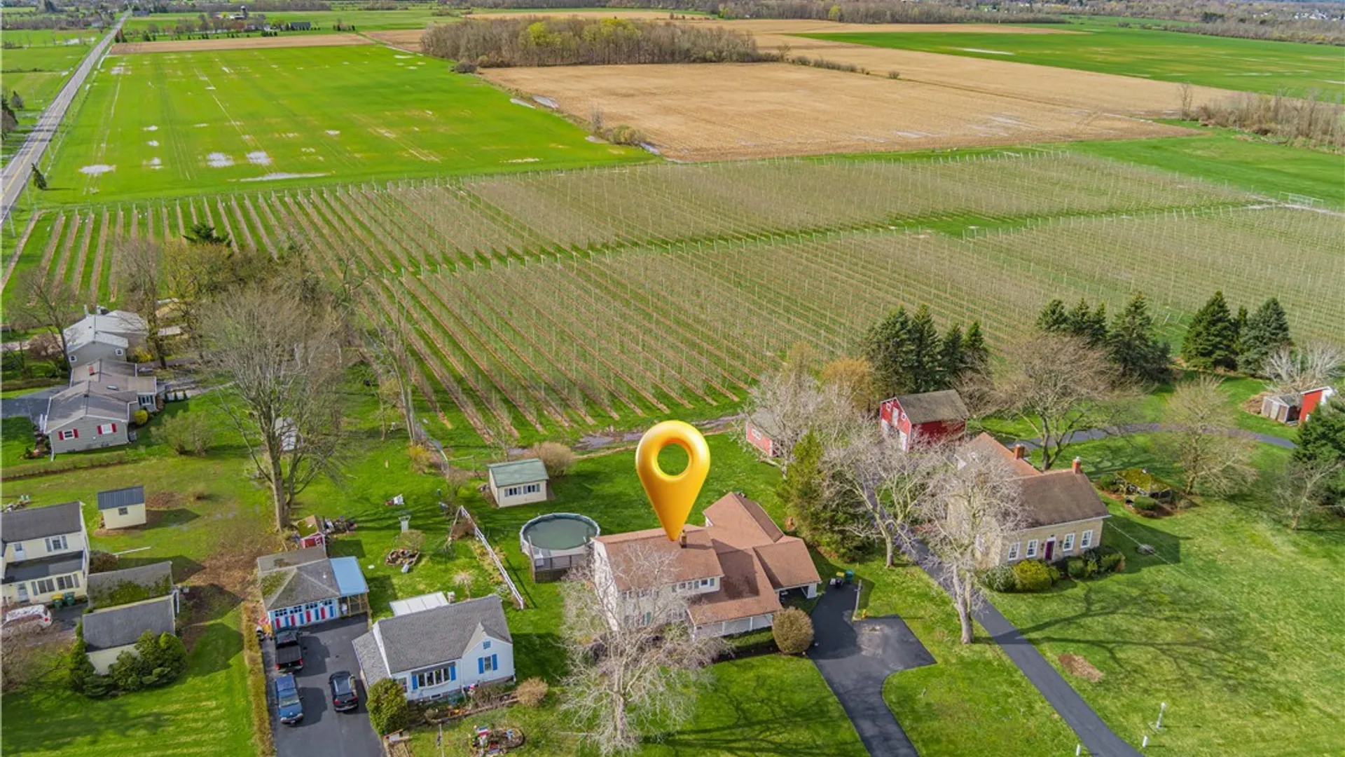 Property at 7406 Chestnut Ridge Rd, Lockport Town, NY 14094 40